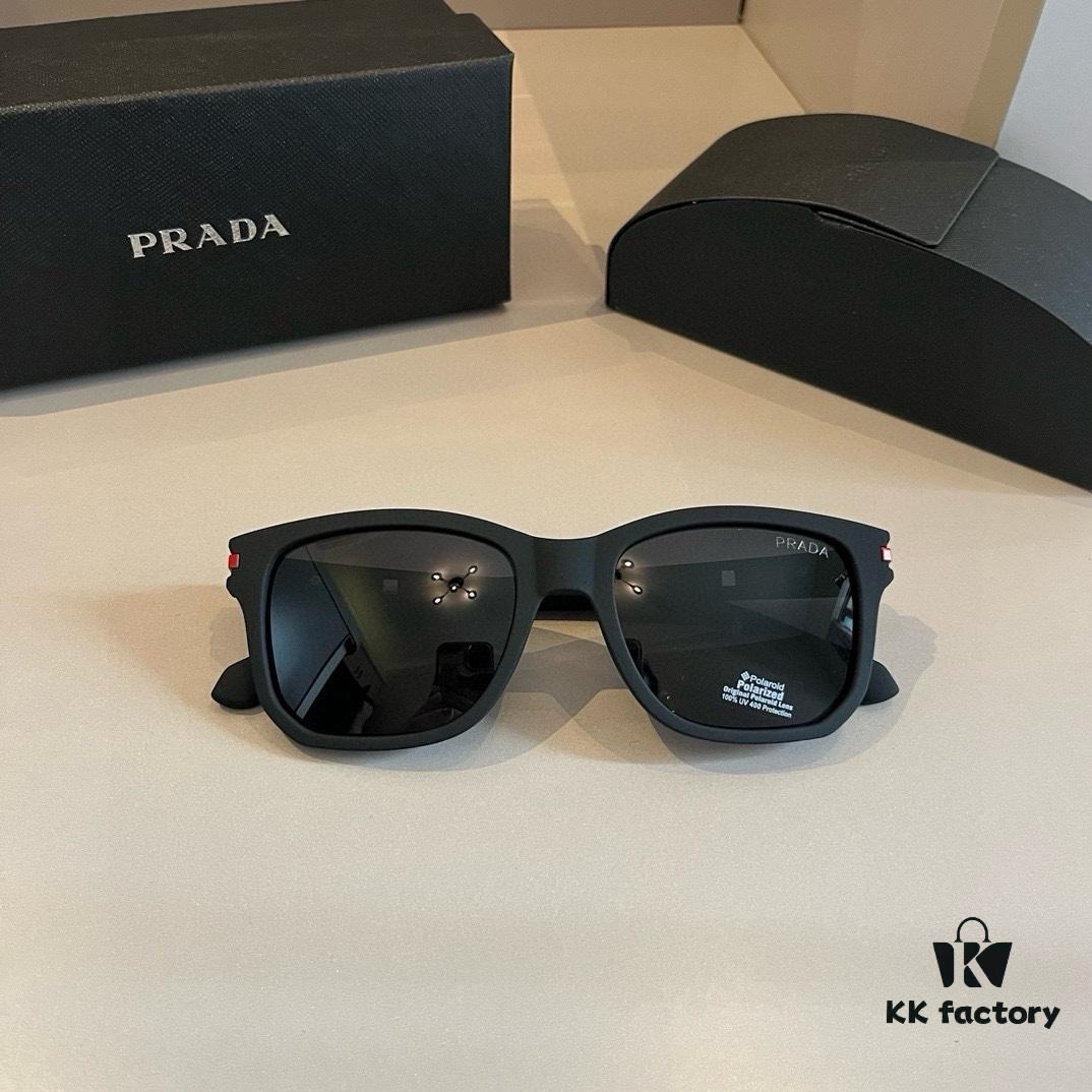 Prada Unisex Trendy Oversized Sunglasses for Street Style, Lightweight Design with Comfortable Nose Fit