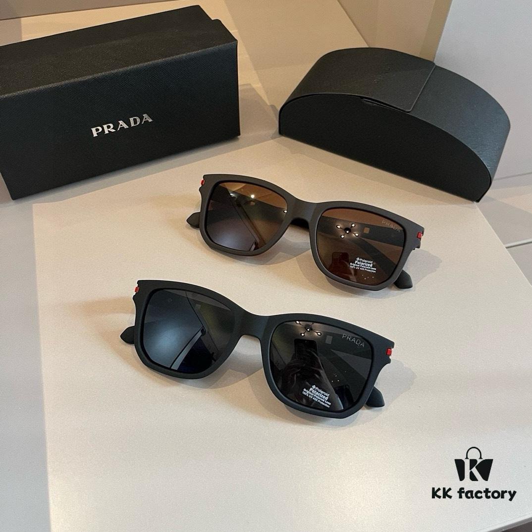 Prada Unisex Trendy Oversized Sunglasses for Street Style, Lightweight Design with Comfortable Nose Fit