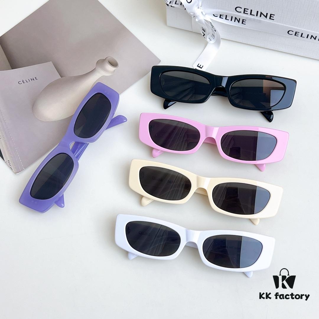 135 CELINE Original Version MOD: 40258 SIZE: 55□20-135