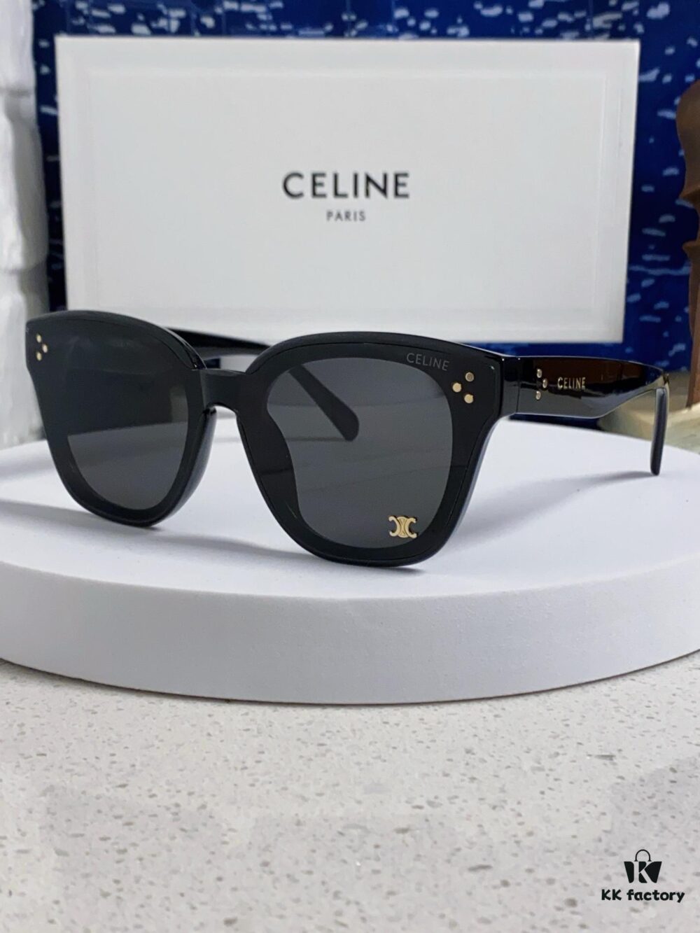 Celine 2025 New Korean Style Fashion Sunglasses for Women, Square Frame with Arches Design, Slimming Effect for Round Faces, UV Protection Unisex Sunglasses