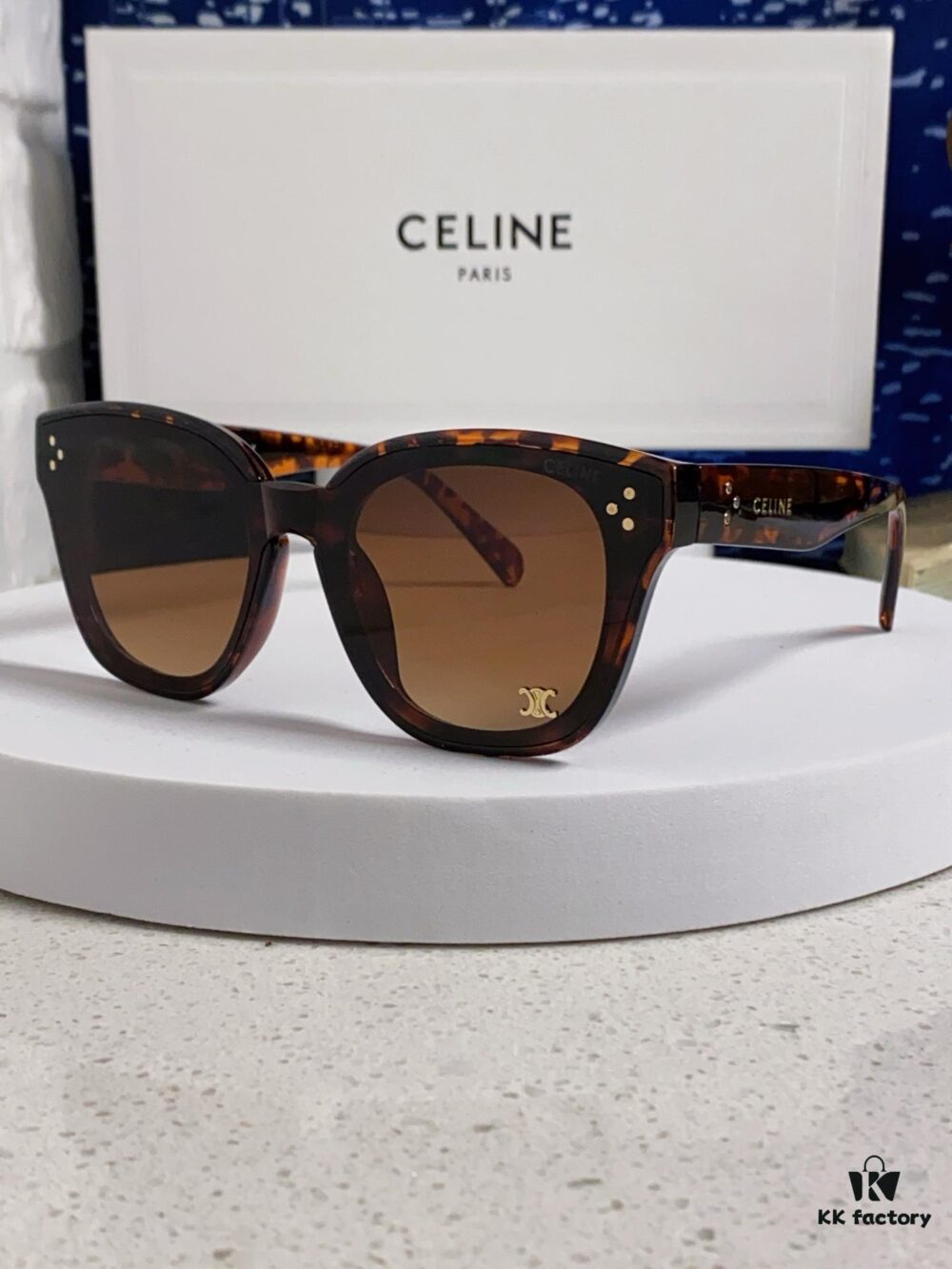 Celine 2025 New Arrival Korean Style Fashion Sunglasses for Women, Avant-Garde Square Frame Inspired by Arc de Triomphe, Slimming Effect for Round Faces, UV Protection Unisex Sun Glasses