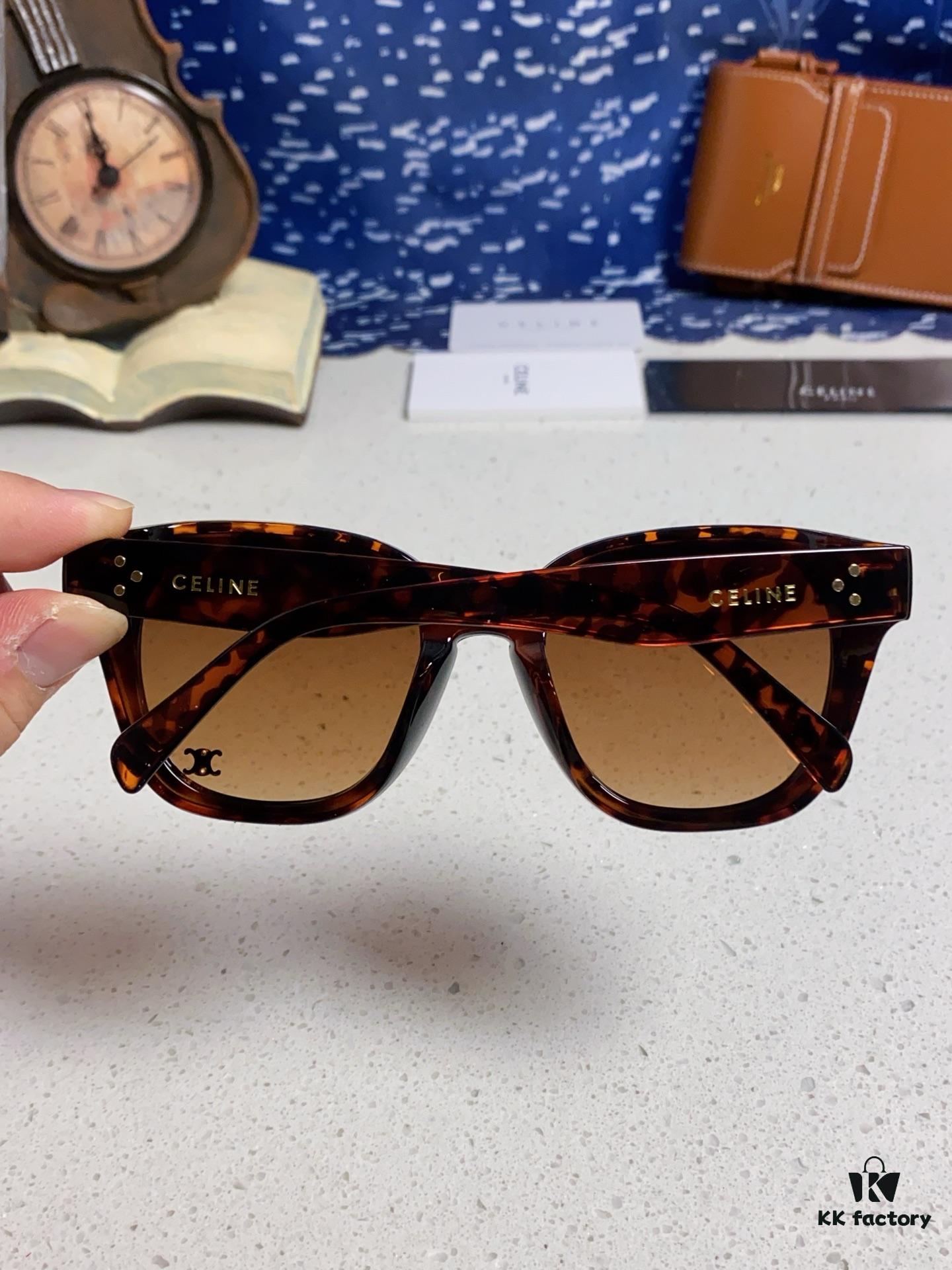 Celine 2025 New Arrival Korean Style Fashion Sunglasses for Women, Avant-Garde Square Frame Inspired by Arc de Triomphe, Slimming Effect for Round Faces, UV Protection Unisex Sun Glasses