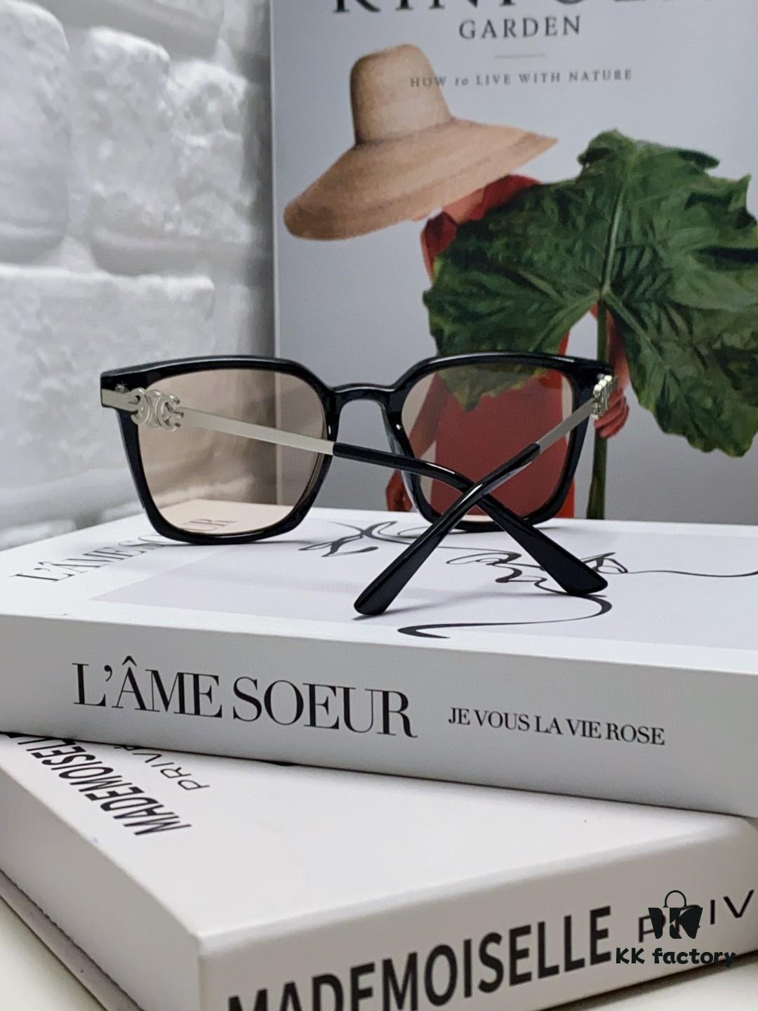 CELINE Red Book Popular Metal Logo Decorated Simple Frame Sunglasses, 6 Colors Available