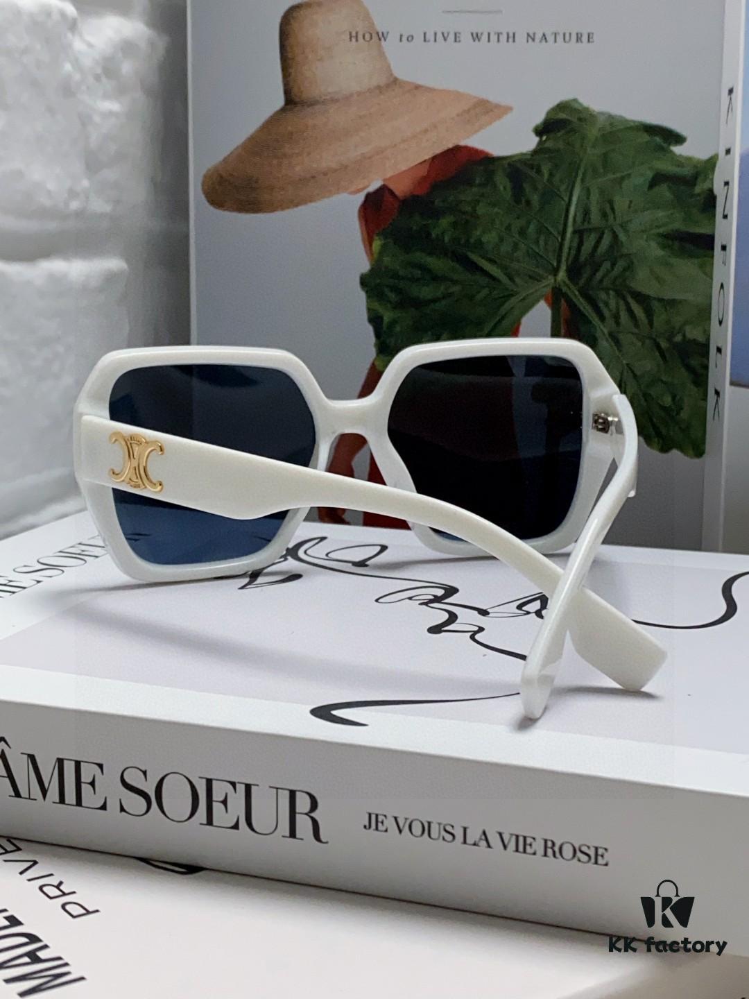 Celine 2025 New Arrival European and American Style Square Oversized Arch-Frame Sunglasses for Women, UV Protection Sun Glasses for Outdoor Wear