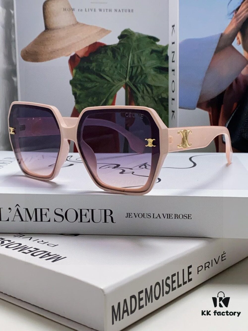 Celine 2025 New Arrival European and American Style Square Oversized Arch-Frame Sunglasses for Women, UV Protection Sun Glasses for Large Faces, Fashionable Outdoor Eyewear