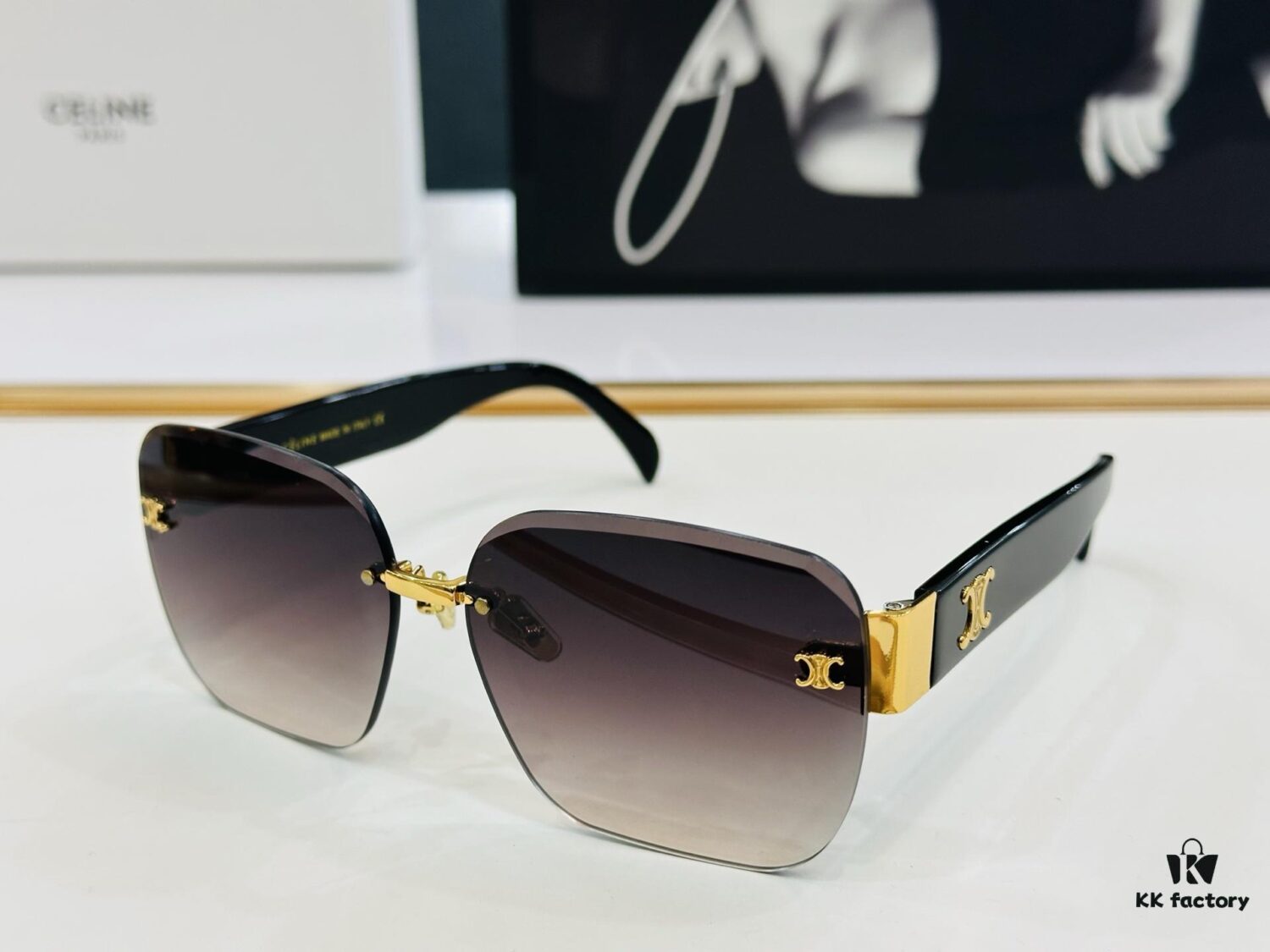 CELINE CL8031 Size: 59×13-146 Classic Best-Selling Unisex Sunglasses with Excellent Luster and Premium Craftsmanship