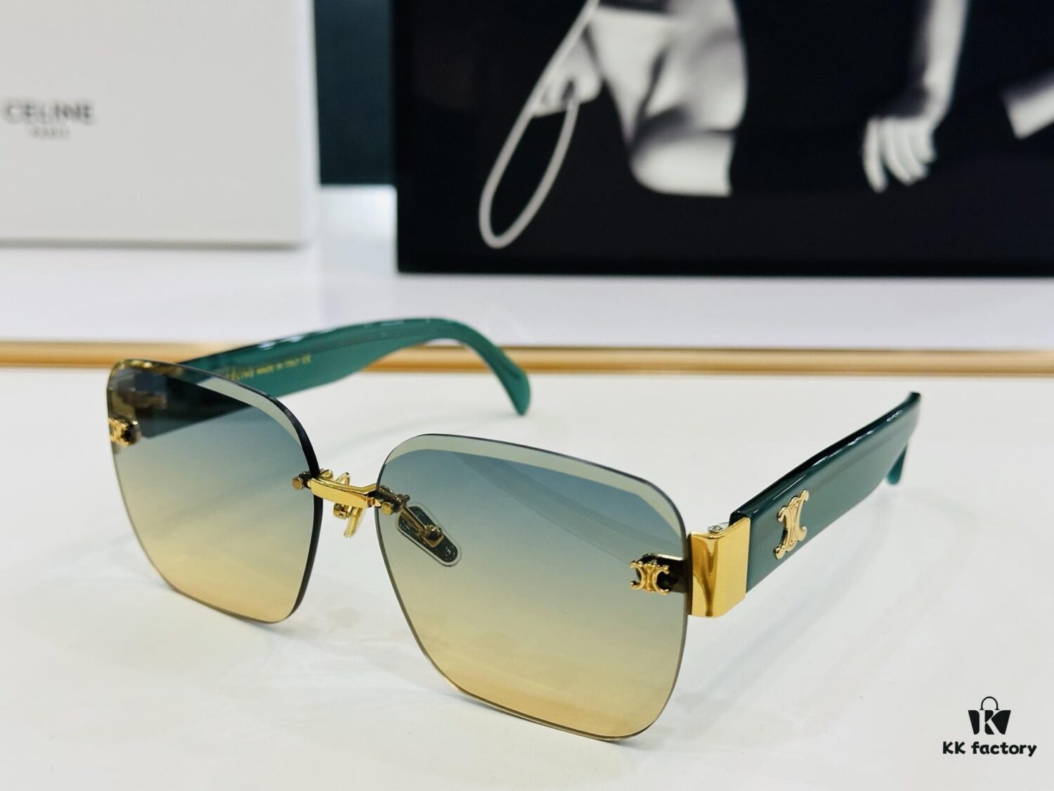 CELINE CL8031 Size: 59×13-146 Classic Best-Selling Unisex Sunglasses with Excellent Luster and Premium Craftsmanship