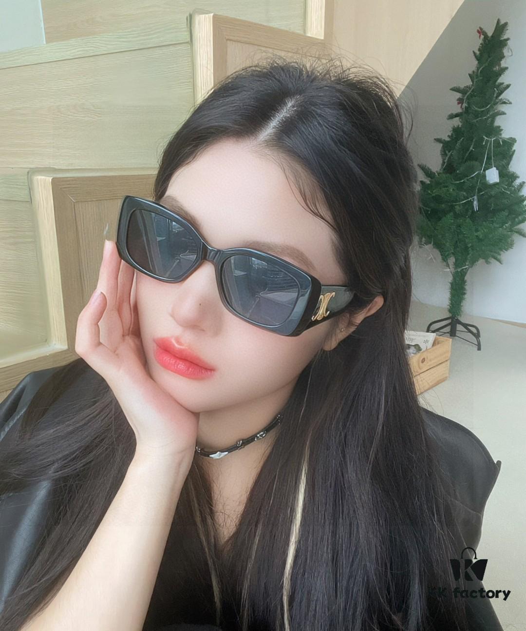 CELINE 2025 New Arrival Runway Official Same Style as Yang Mi, Versatile Oversized Square Archetype Sunglasses for Women