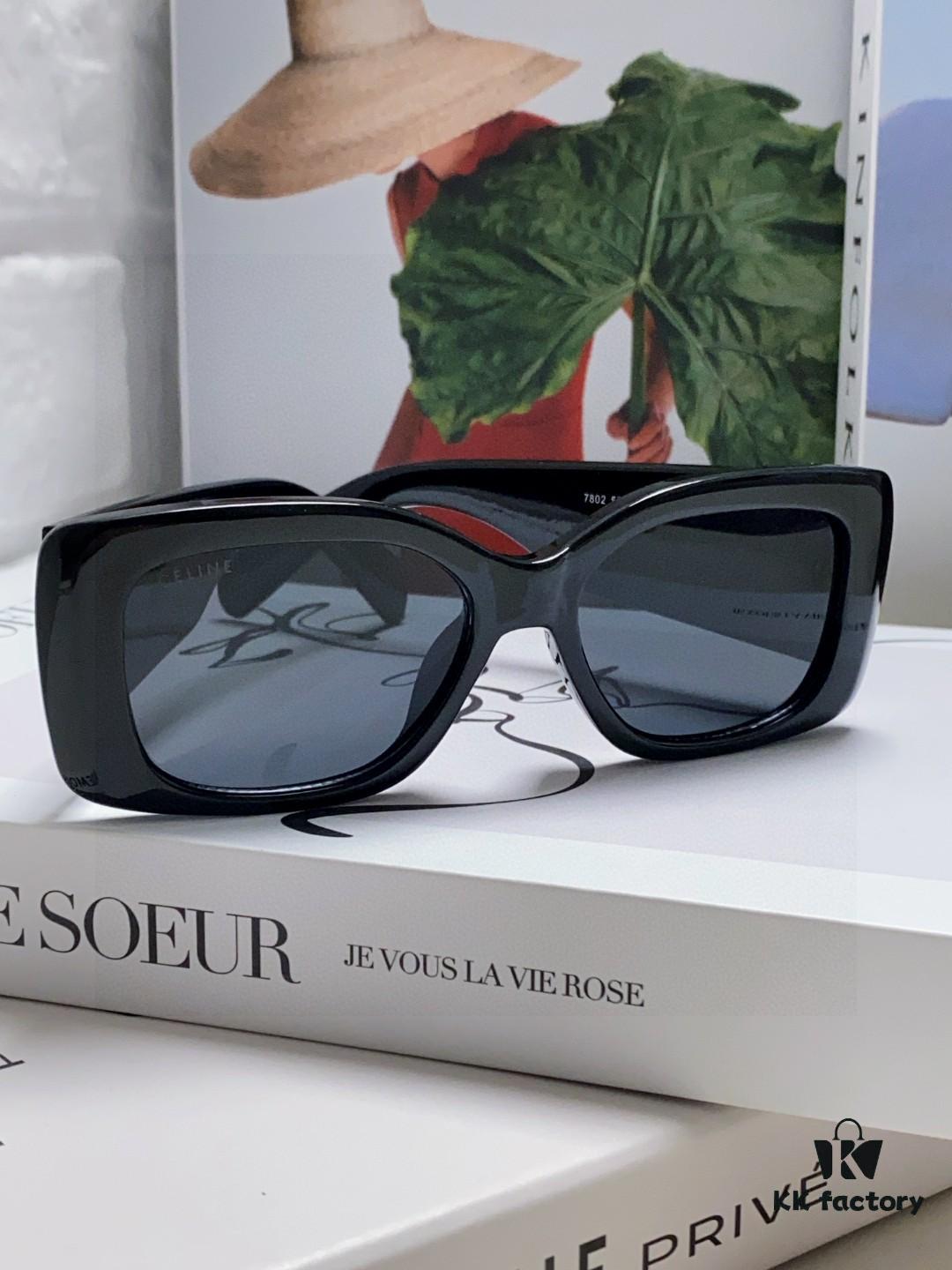 CELINE 2025 New Arrival Runway Official Same Style as Yang Mi, Versatile Oversized Square Archetype Sunglasses for Women