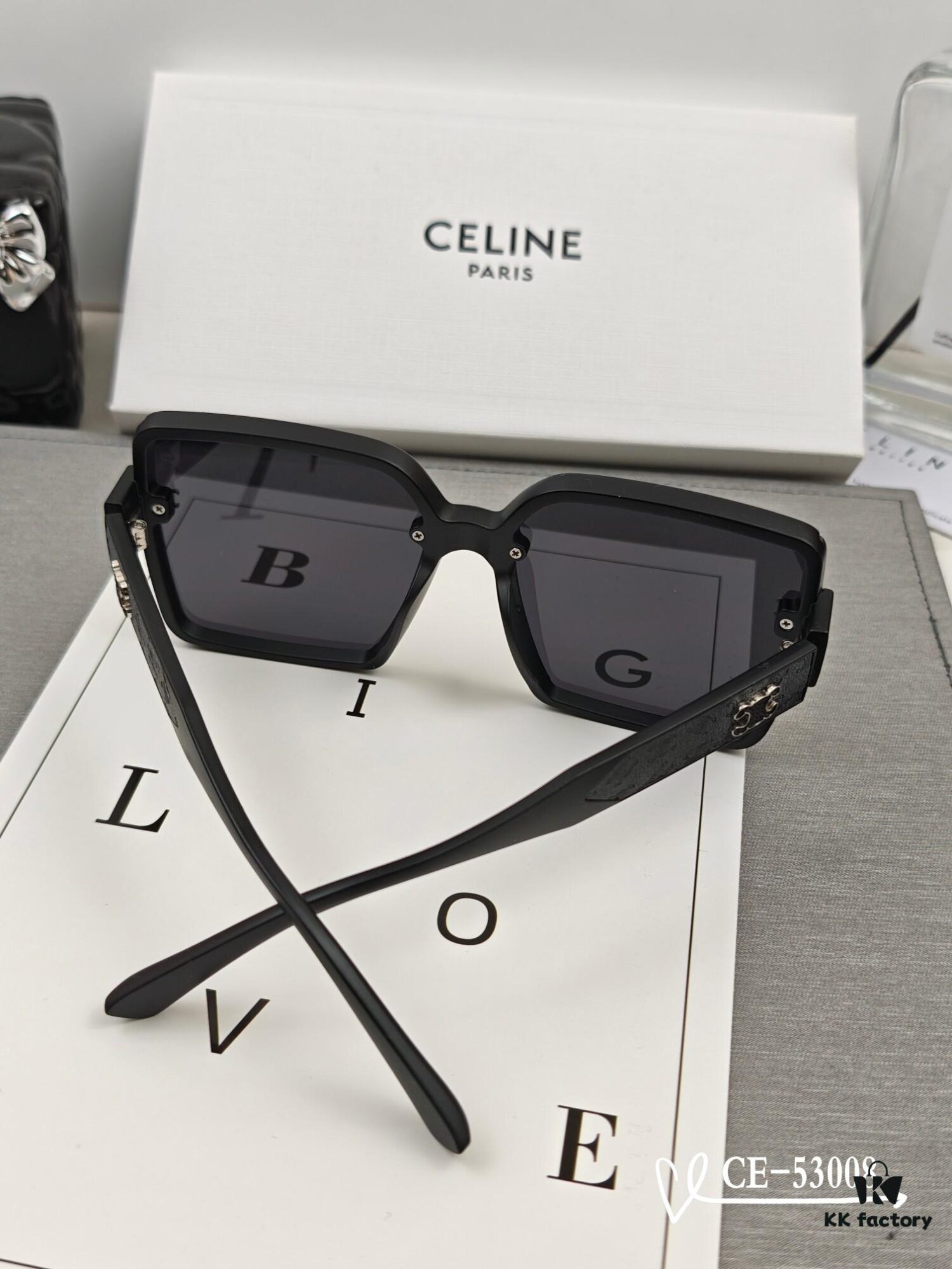 Celine France TR90 Lightweight Sunglasses with Polarized Lenses, Stylish and Comfortable Unisex Eyewear for Travel and Driving