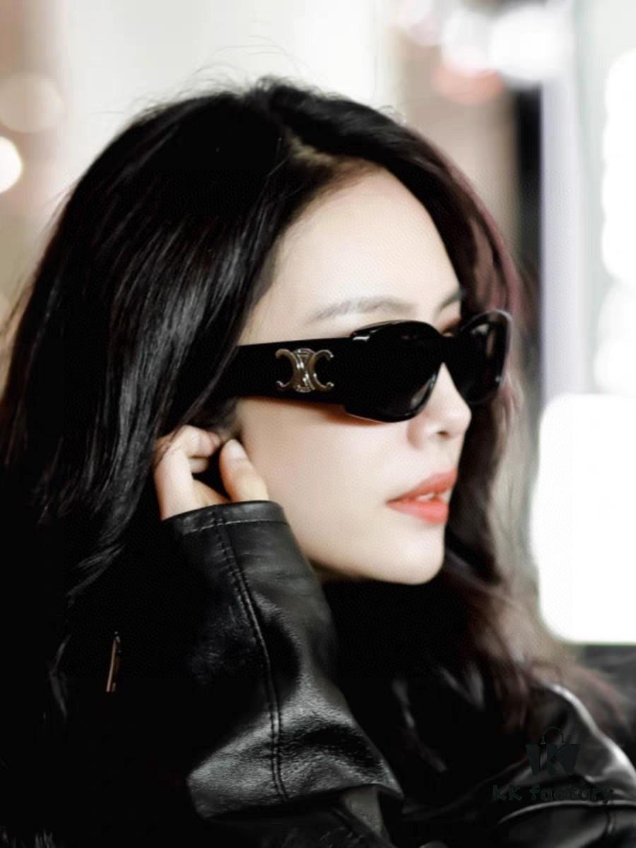 CELINE 2024 New Runway Official Same Style as Yang Mi, Versatile Oversized Square Archetype Sunglasses for Women