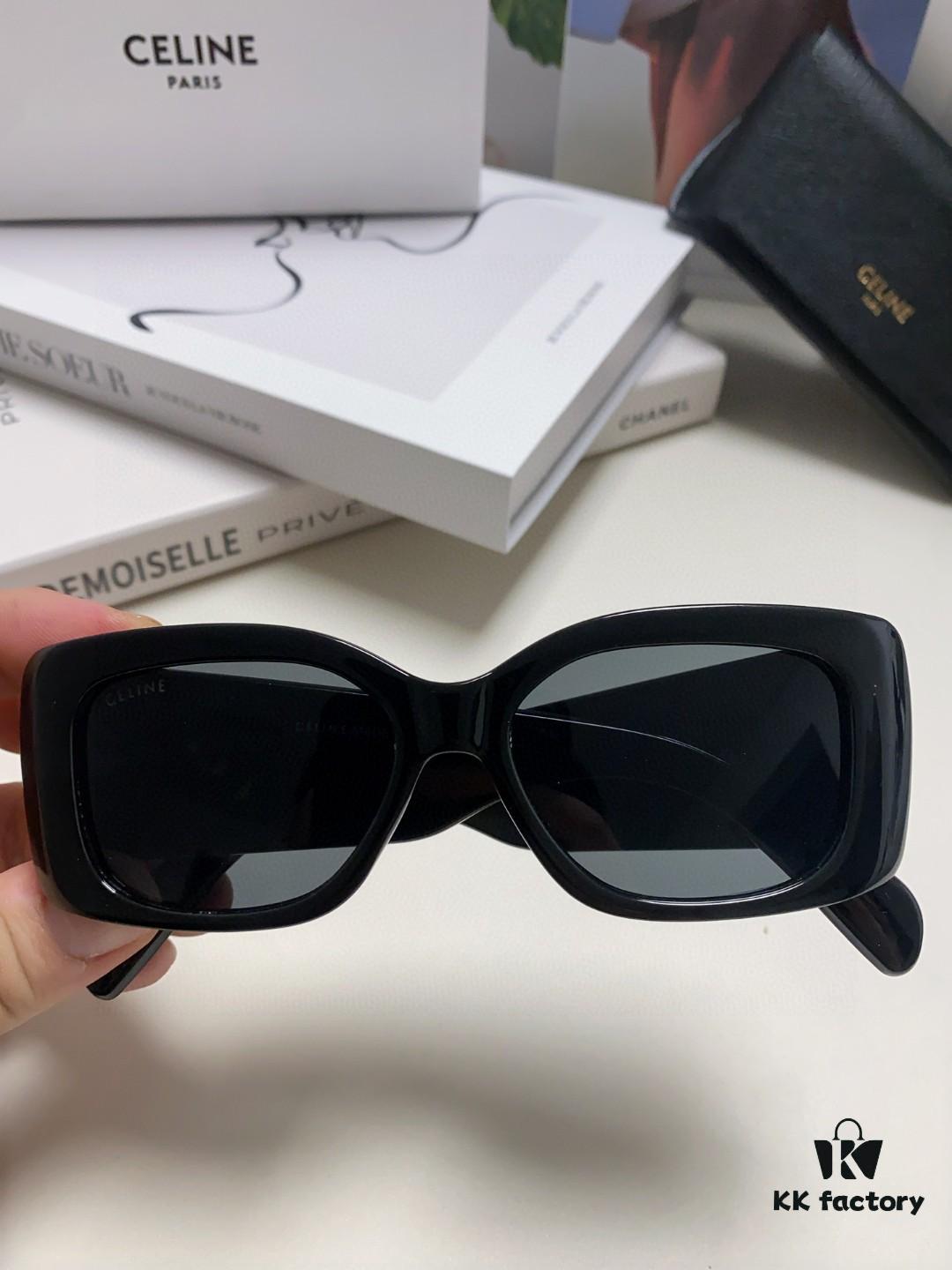 CELINE 2024 New Runway Official Same Style as Yang Mi, Versatile Oversized Square Archetype Sunglasses for Women