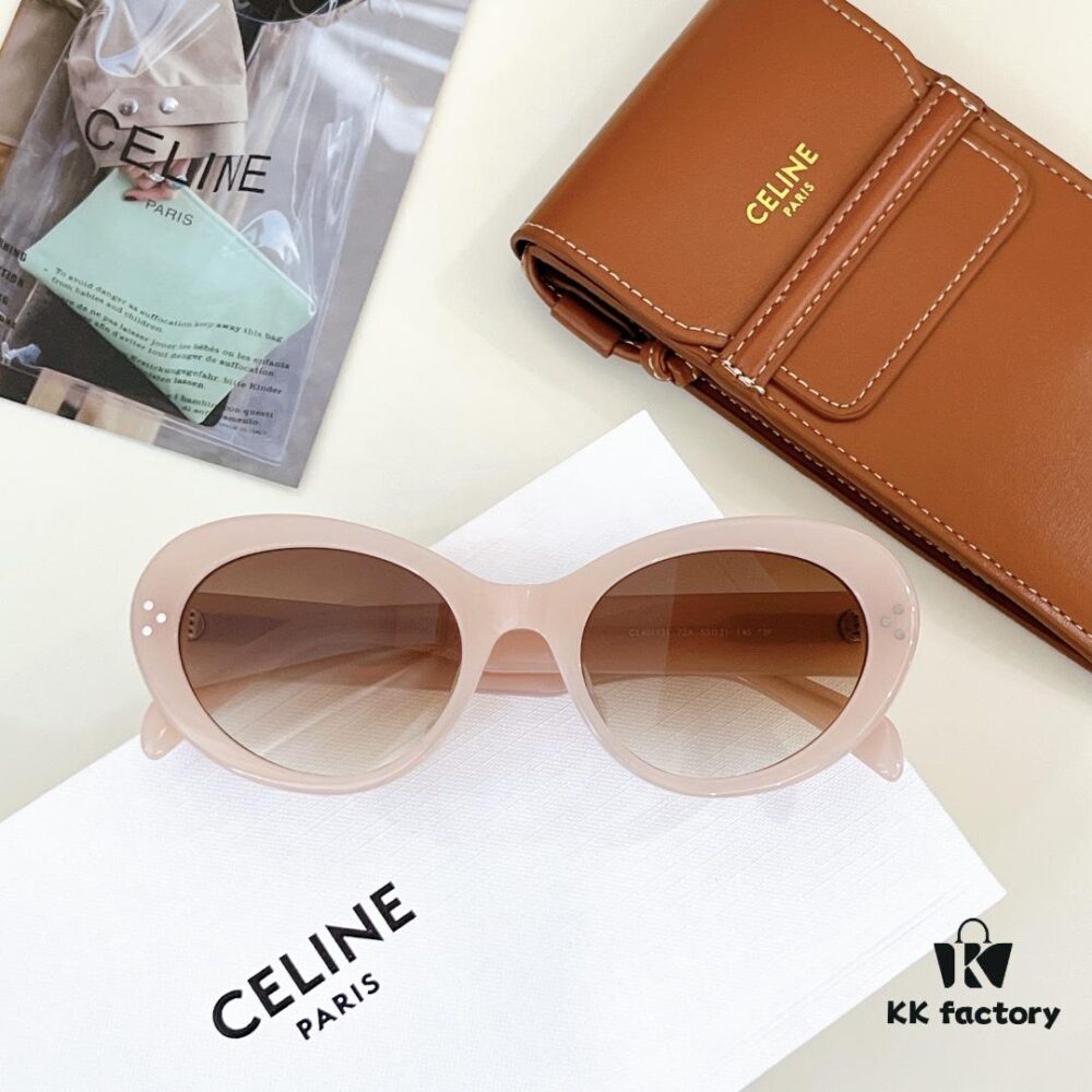 CELINE New Arrival Poster Style Simple and Versatile Sunglasses in Candy Colors, Oval Frame with Signature Logo Design, Fashionable and Everyday Wear, Popular on Xiaohongshu Among Influencers, Model: CL40193I, Size: 53-21-145