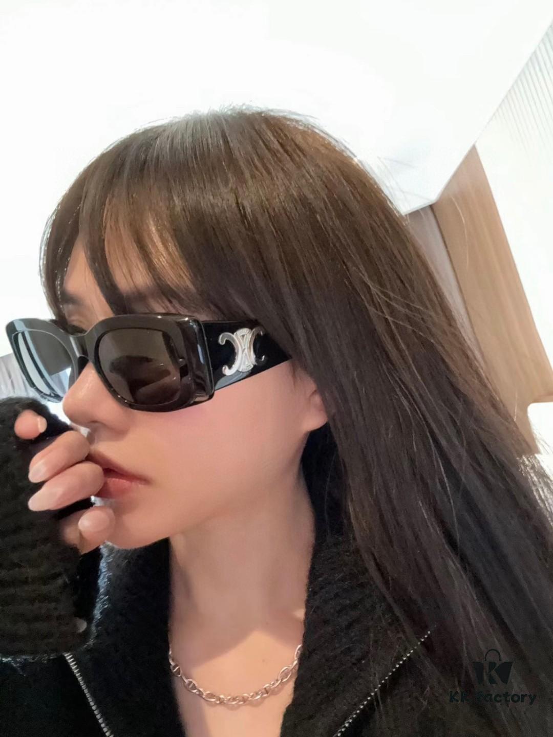 CELINE 2024 New Runway Official Same Style as Yang Mi, Versatile Oversized Square Archetype Sunglasses