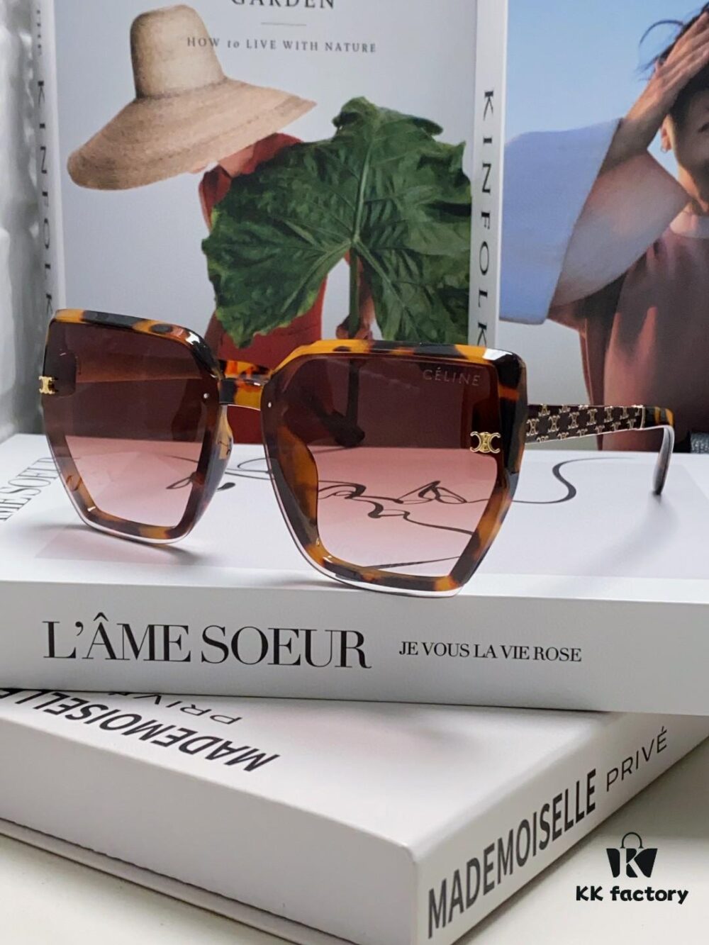 Celine 2024 New Arrival Luxury Elegant Large Square Frame Society Lady Sunglasses for Women, Stylish Oversized Round Face Sun Protection Shades