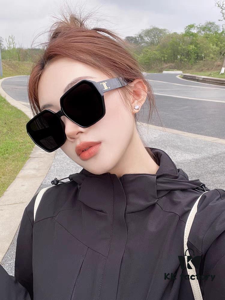 Celine 2024 New Arrival European and American Style Square Oversized Arch-Frame Sunglasses for Women, UV Protection Sun Glasses for Large Faces, Fashionable Outdoor Shades