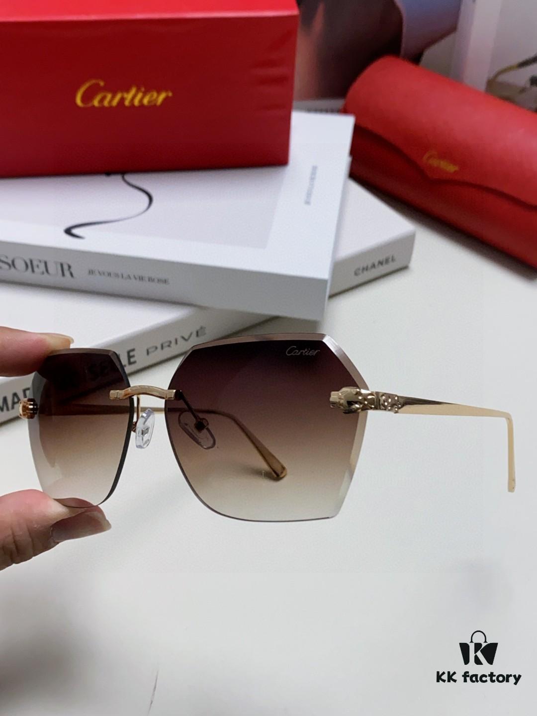 Cartier 2025 New Unisex Cat-Eye Sunglasses for Women, Classic Leopard-Print Temples 🐆, Diamond-Cut Edges, Premium Gradient Lenses, Oversized Frame