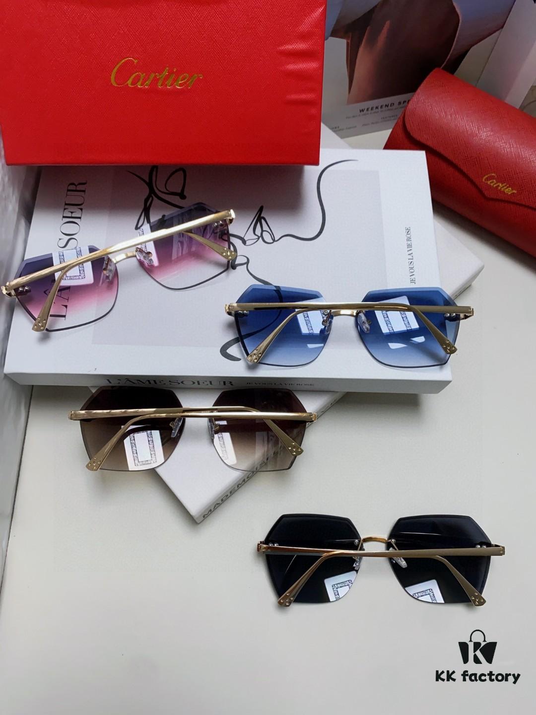 Cartier 2025 New Unisex Cat-Eye Sunglasses for Women, Classic Leopard-Print Temples 🐆, Diamond-Cut Edges, Premium Gradient Lenses, Oversized Frame