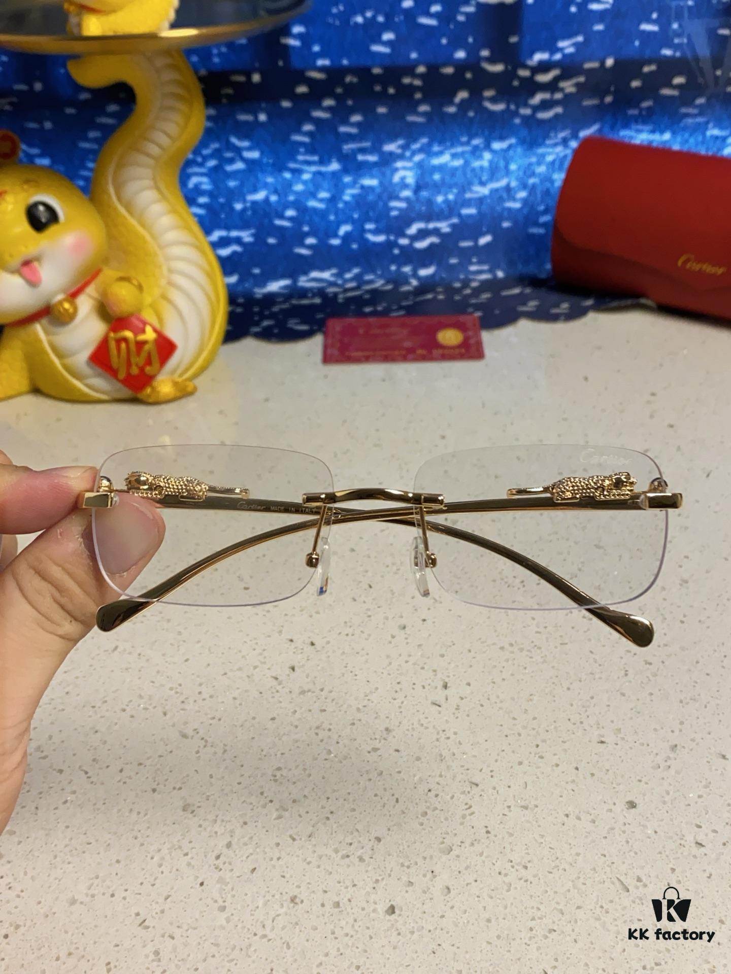 Cartier 2025 New Arrival Official Website 1:1 Minimalist Luxury Sunglasses with Iconic Leopard Logo on Temple