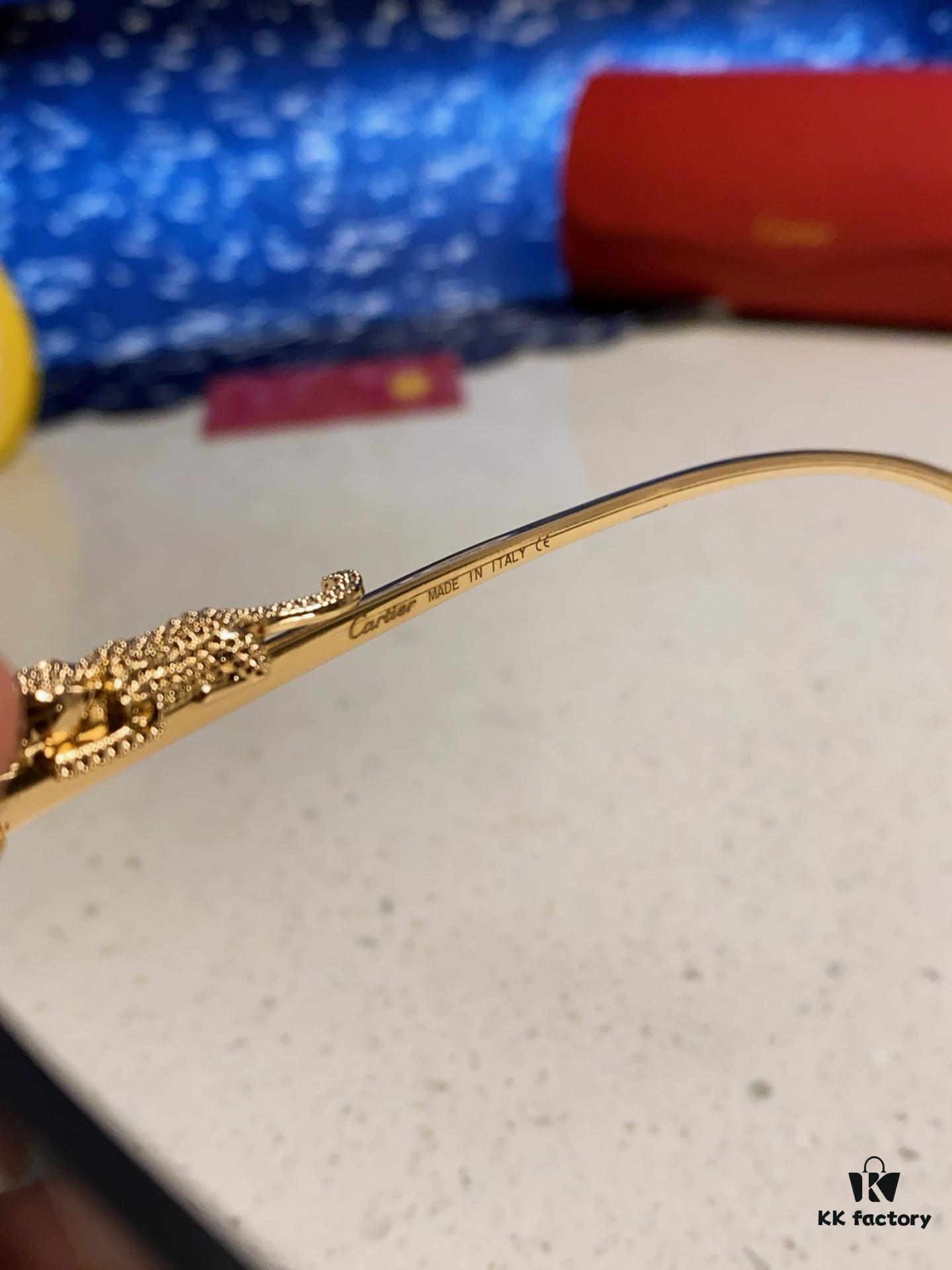 Cartier 2025 New Arrival Official Website 1:1 Minimalist Luxury Sunglasses with Iconic Leopard Logo on Temple