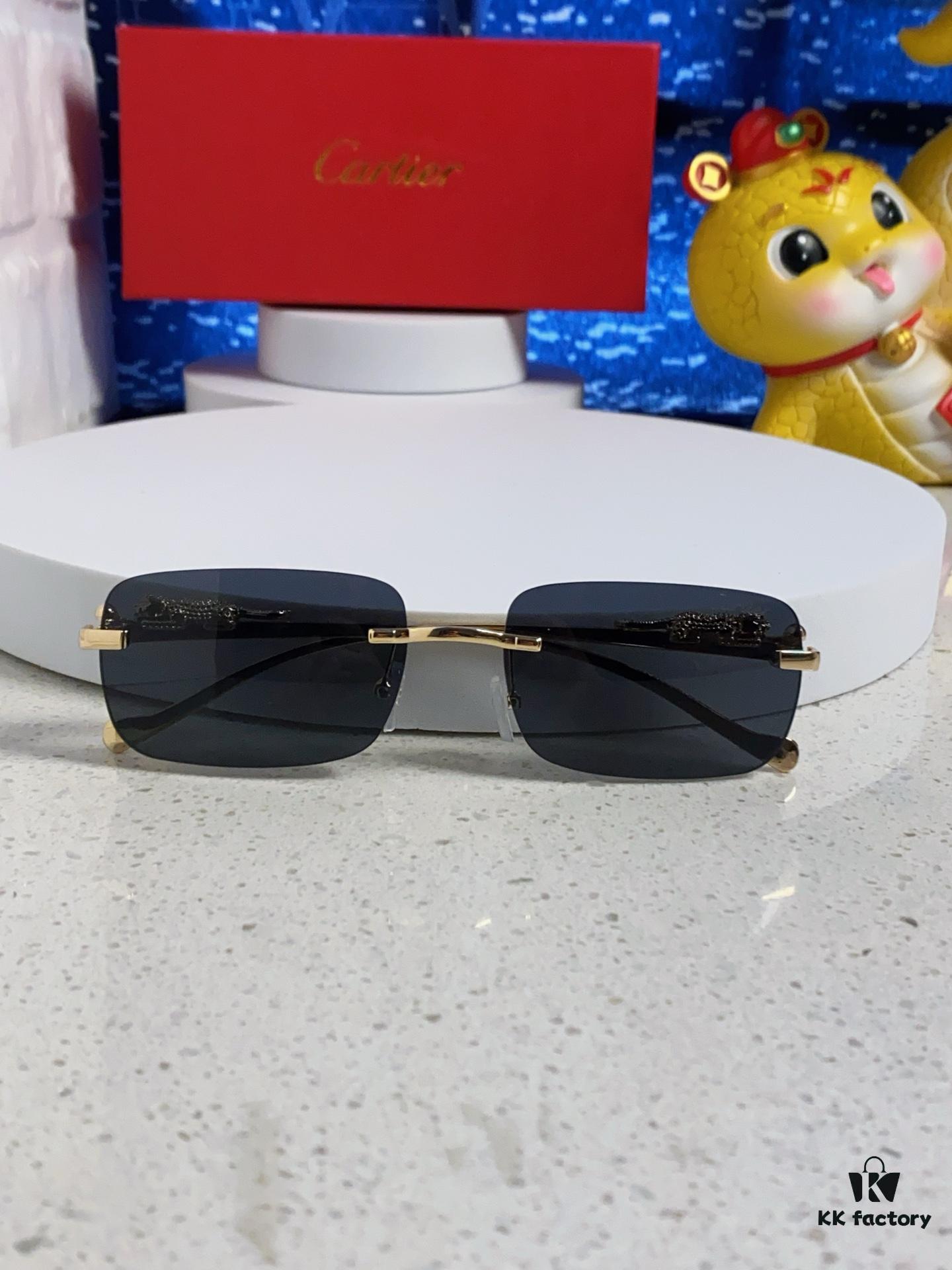 Cartier 2025 New Arrival Official Website 1:1 Minimalist Luxury Sunglasses with Iconic Leopard Logo on Temple
