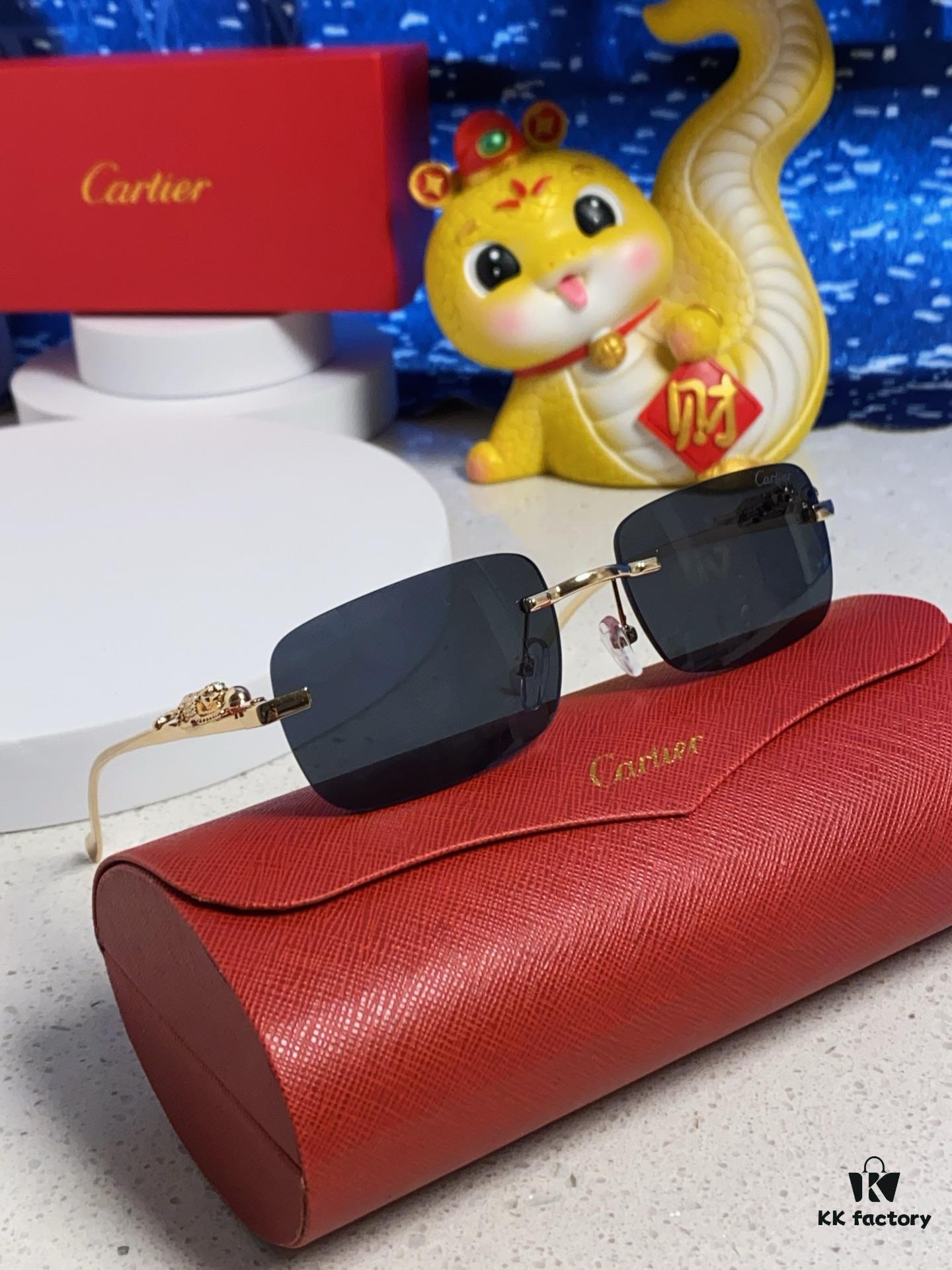 Cartier 2025 New Arrival Official Website 1:1 Minimalist Luxury Sunglasses with Iconic Leopard Logo on Temple