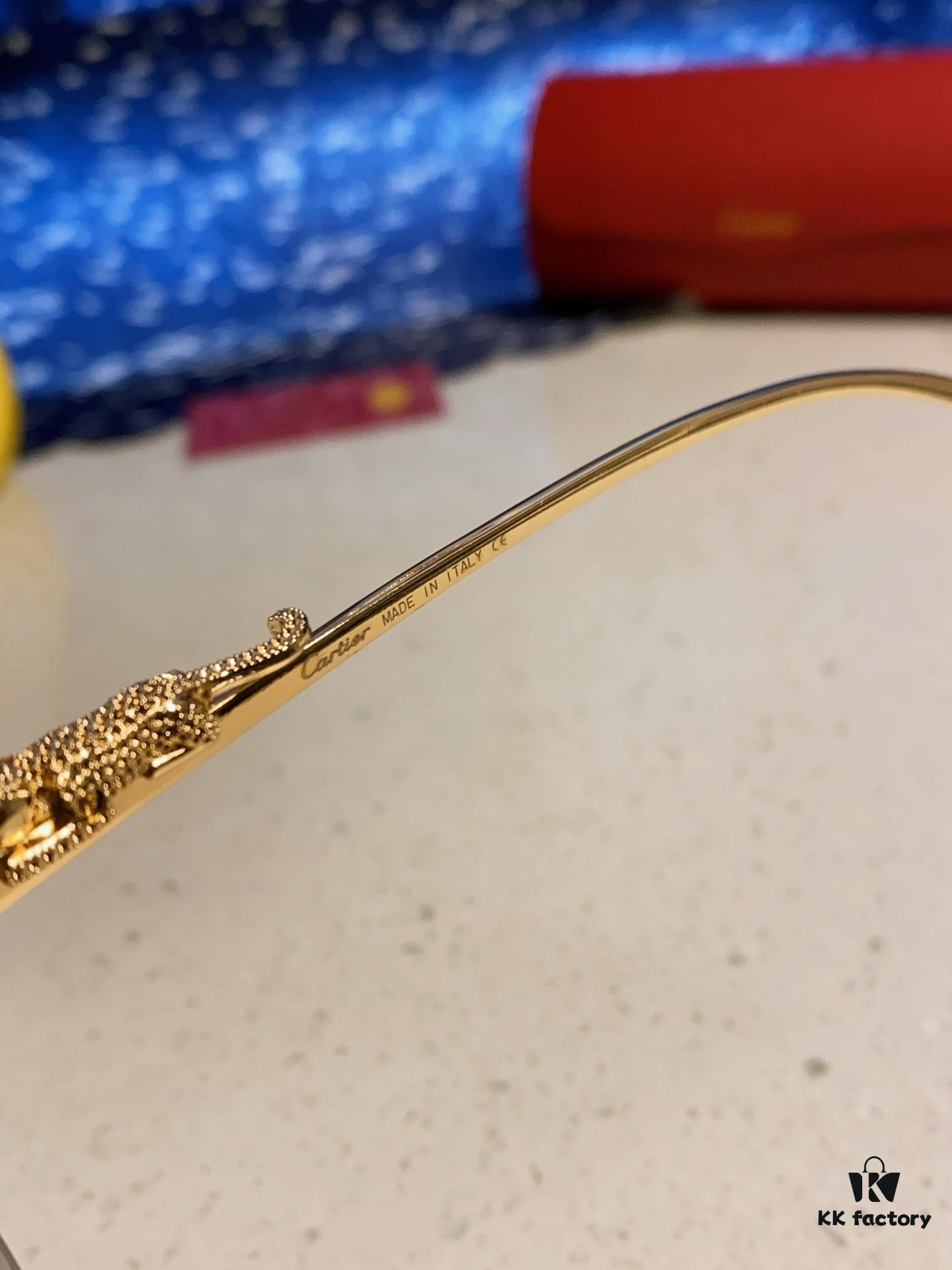 Cartier 2025 New Arrival Official Website 1:1 Minimalist Luxury Sunglasses with Iconic Leopard Logo on Temple