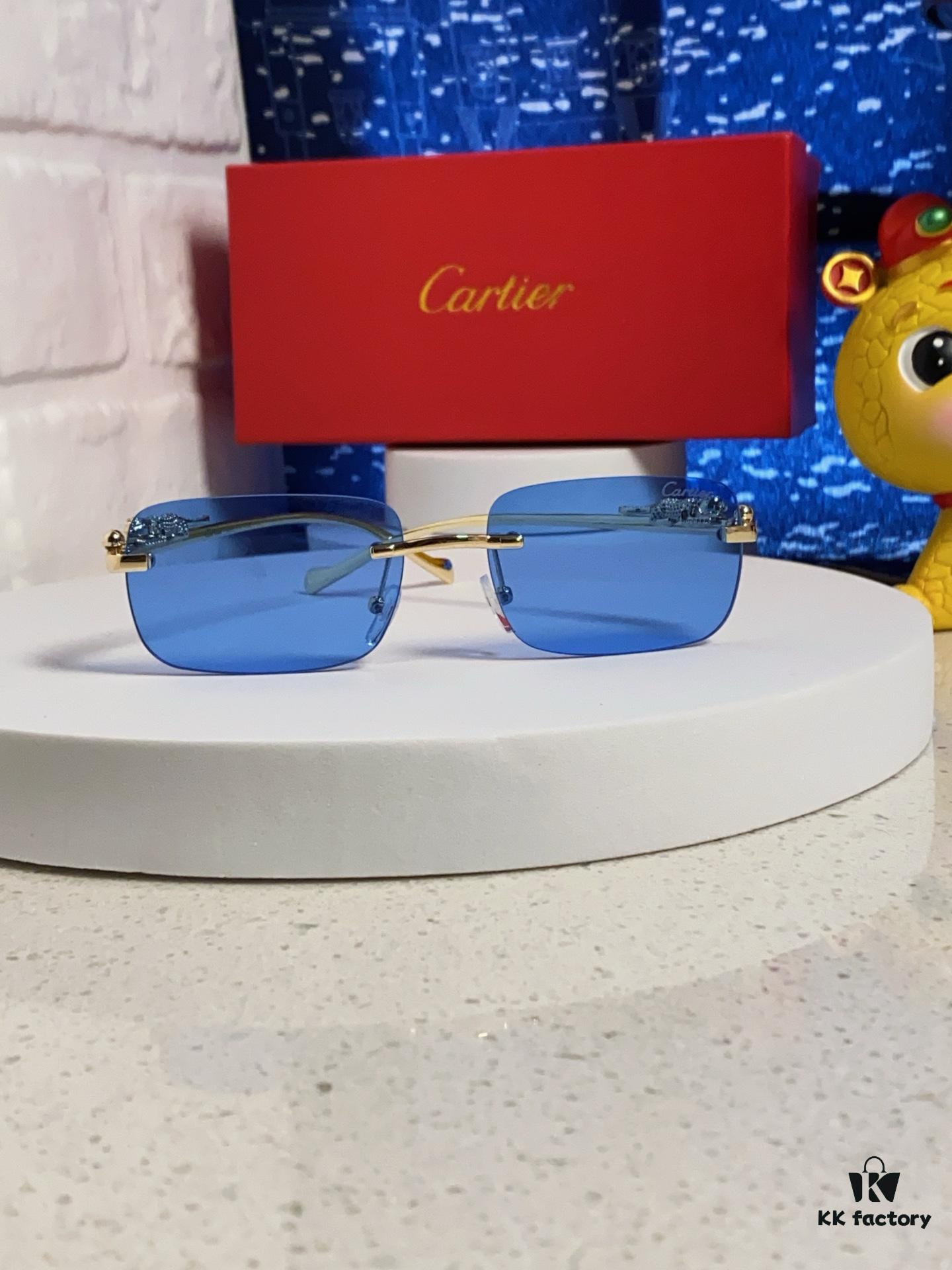 Cartier 2025 New Arrival Website One-to-One Minimalist Luxury Sunglasses with Iconic Leopard Logo on Temple
