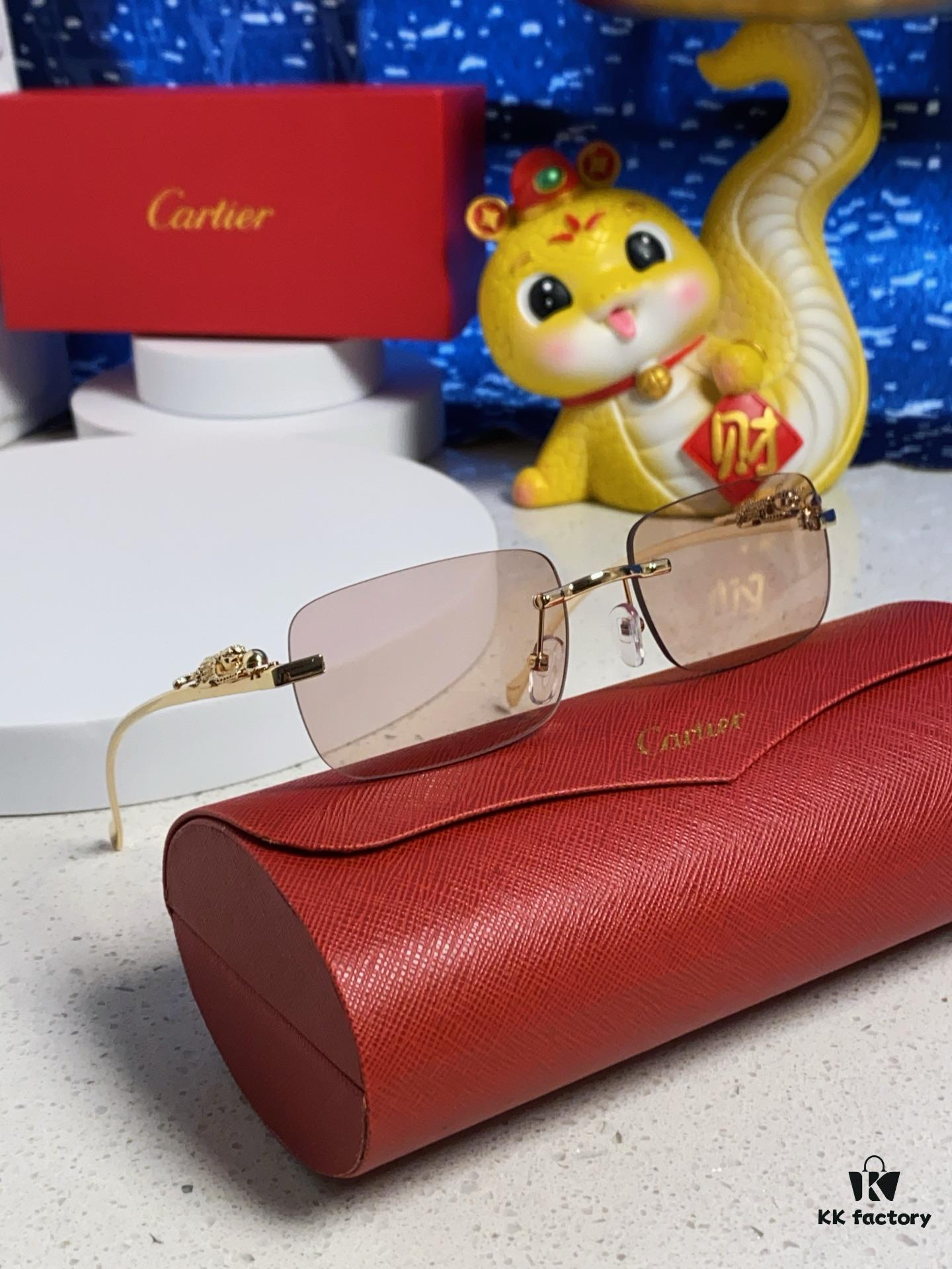 Cartier 2025 New Arrival Official Website 1:1 Minimalist Luxury Sunglasses with Iconic Leopard Logo on Temple
