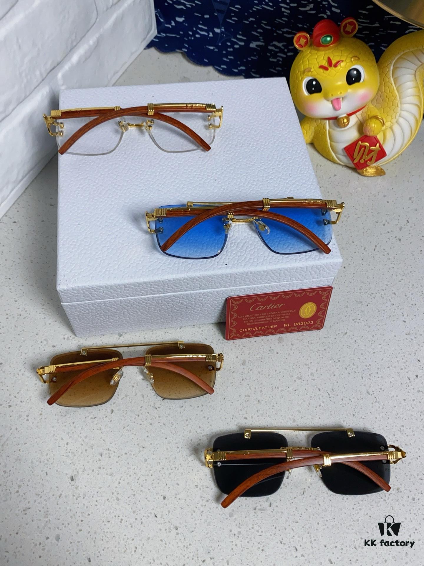 Cartier 2025 New Arrival Wooden Texture Panther Decorated Frameless Bar Square Sunglasses, Gradient Color Tinted Lens, Fashion Retro Street Style Sun Glasses