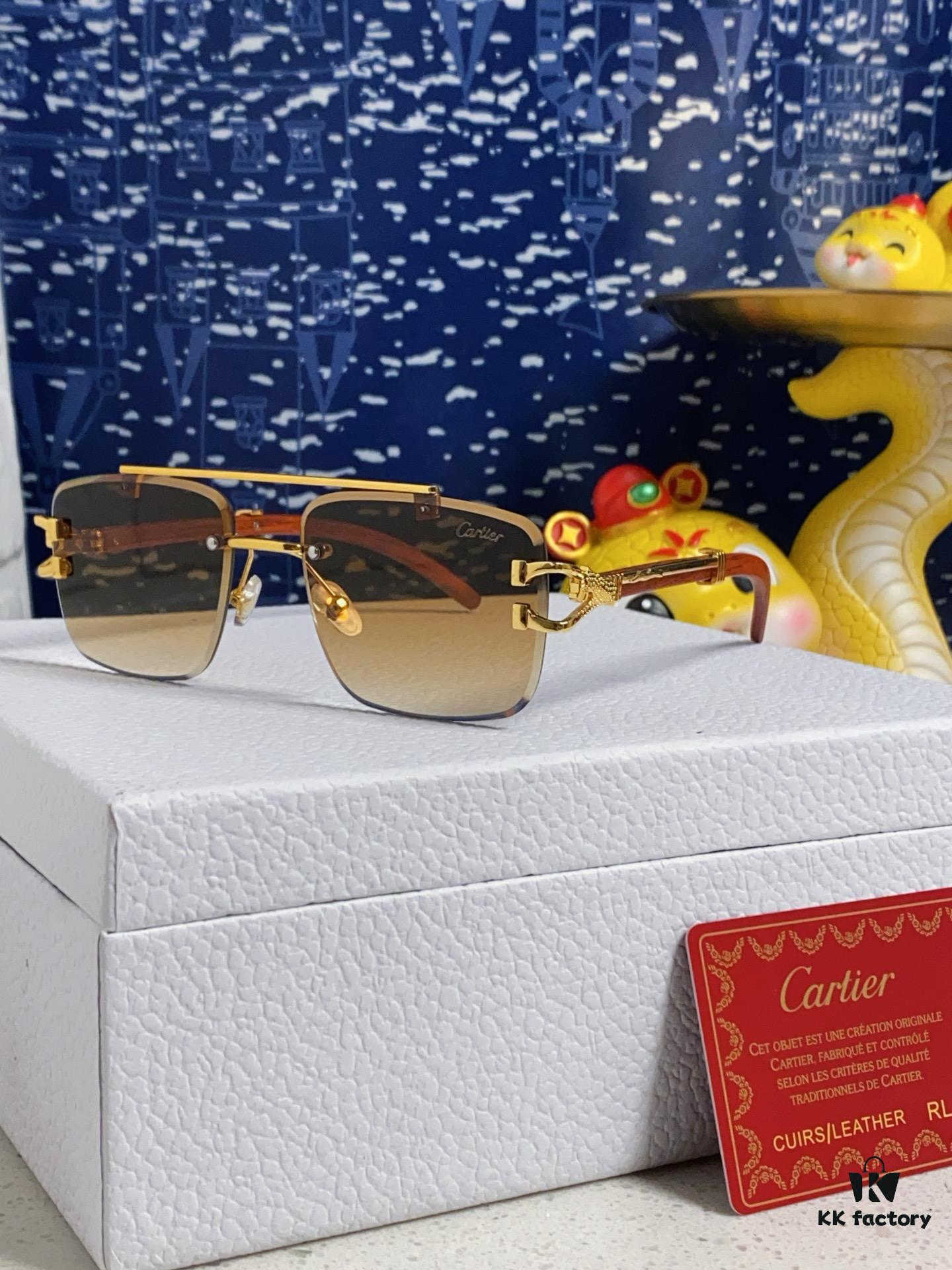 Cartier 2025 New Wooden Texture Panther Decorated Frameless Bar Square Sunglasses, Fashionable Retro Gradient Color Sunglasses for Street Snap