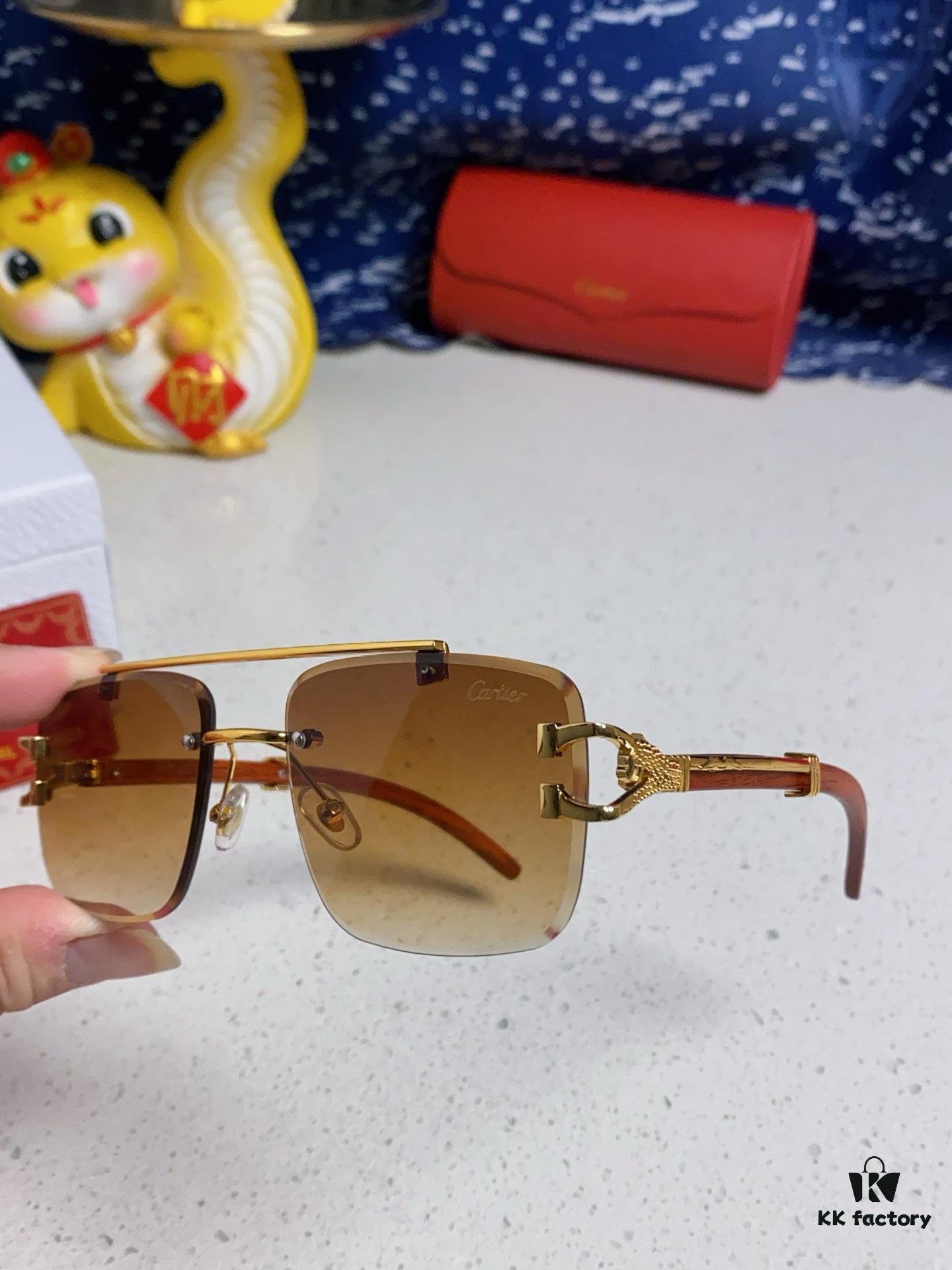 Cartier 2025 New Wooden Texture Panther Decorated Frameless Bar Square Sunglasses, Fashionable Retro Gradient Color Sunglasses for Street Snap