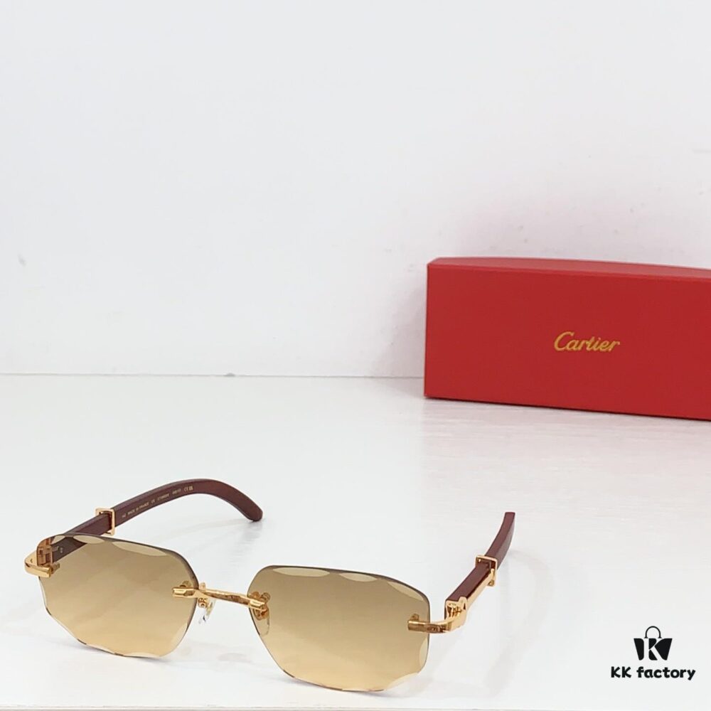 135 Cartier MOD: CT0606S Size: 59□17 142 Sunglasses