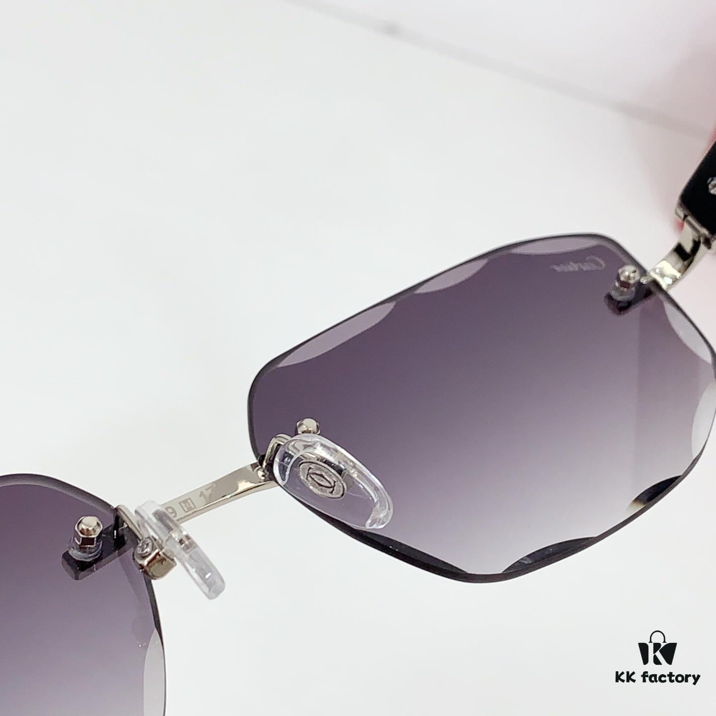 135 Cartier MOD: CT0606S Size: 59□17 142 Sunglasses