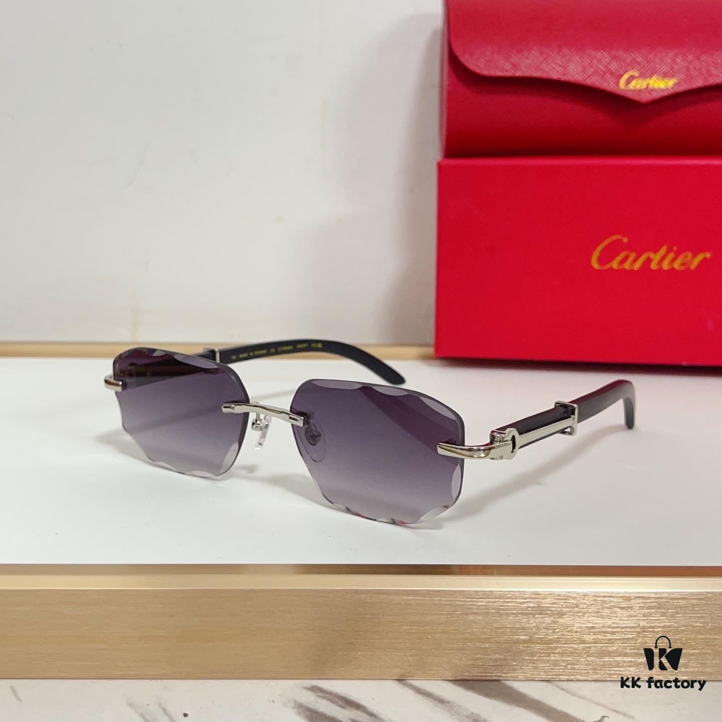 135 Cartier MOD: CT0606S Size: 59□17 142