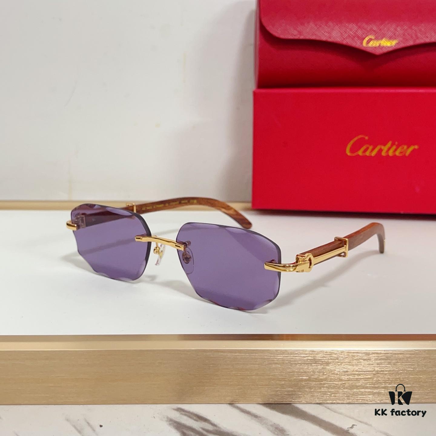 135 Cartier MOD: CT0606S Size: 59□17 142
