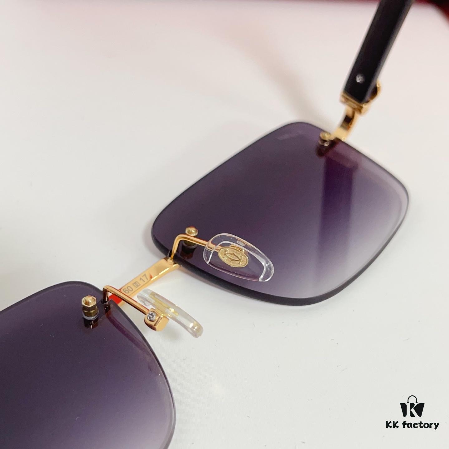 135 Cartier MOD: CT0608S Size: 60□17 142