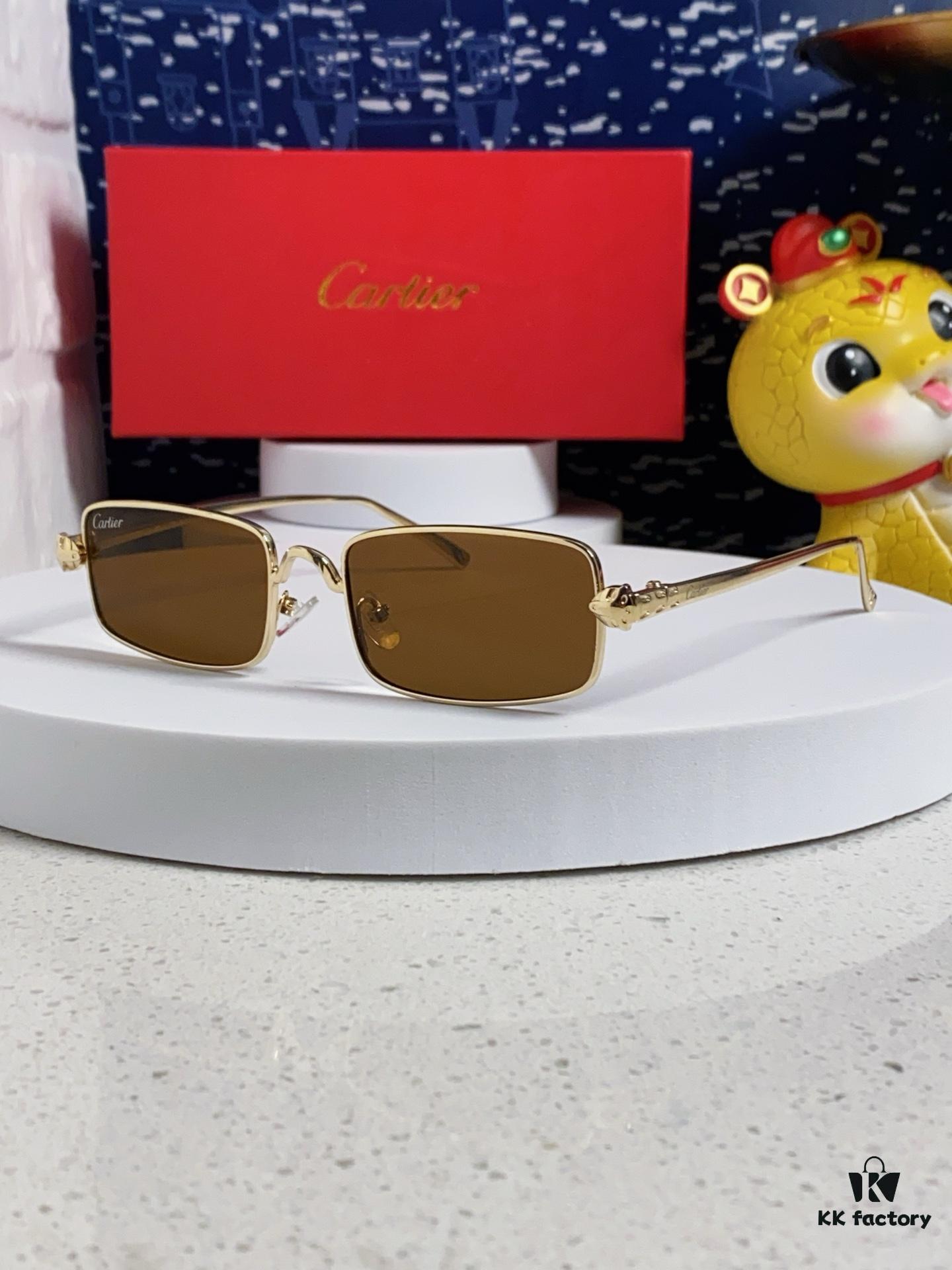 Cartier 2025 Newest Metal Square Sunglasses for Men, European and American Retro Trend Small Frame Leopard Design Unisex Sunglasses, Fashionable Online Celebrity Style Eyewear CT0473S