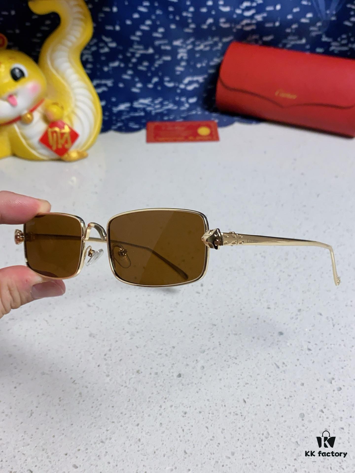 Cartier 2025 Newest Metal Square Sunglasses for Men, European and American Retro Trend Small Frame Leopard Design Unisex Sunglasses, Fashionable Online Celebrity Style Eyewear CT0473S