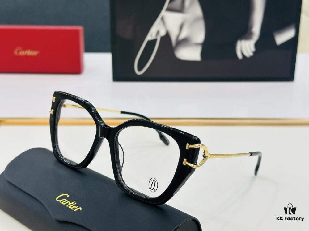 Cartier CT0530S Size: 56□17-145 Universal Frame Shape Suits All Face Types Minimalist and Elegant Fashionable Unisex Sunglasses