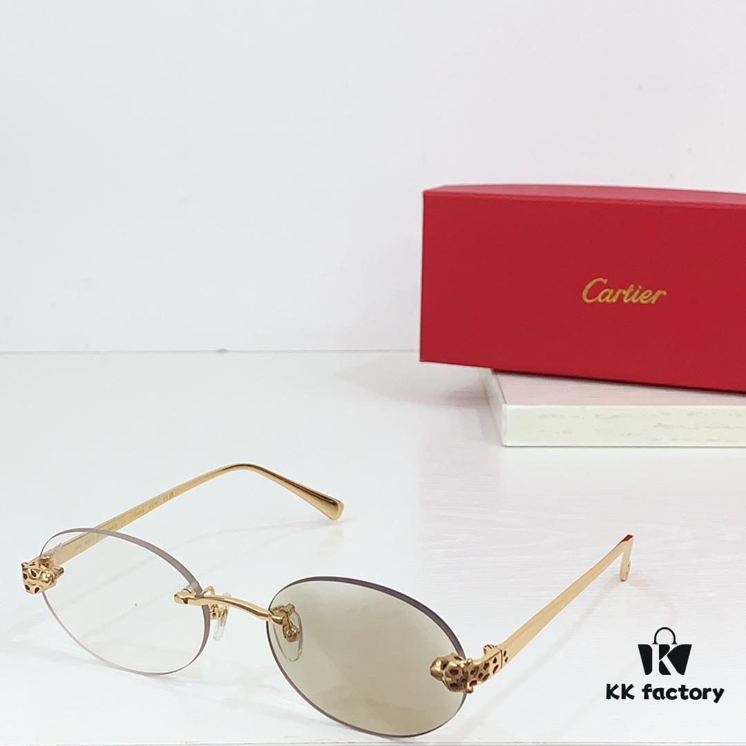 CARTIER MOD: CT0586S Size: 62-14-145 Photochromic Lens Sunglasses