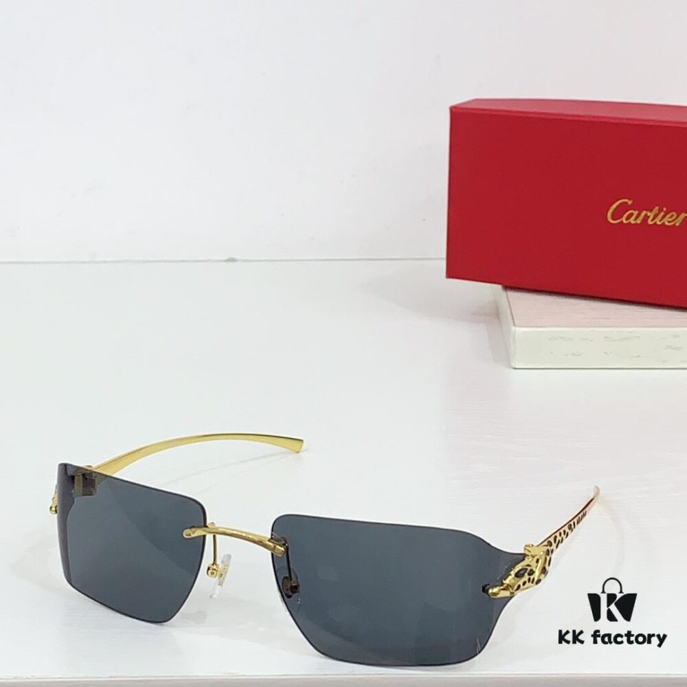 150 Cartier Model CA0537 Sunglasses, Size 62□19-110