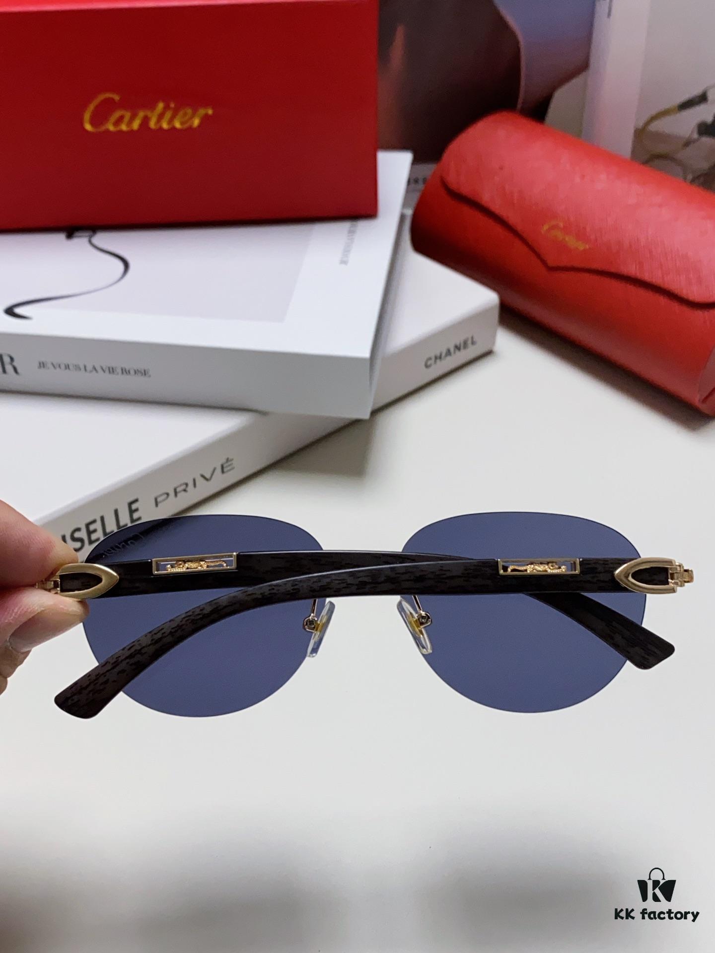 Cartier 2024 New Fashion Frameless Sunglasses with Retro Leopard Head Decoration, Celebrity-Inspired Square Sunglasses for Men and Women, UV-Protective Unisex Eyewear