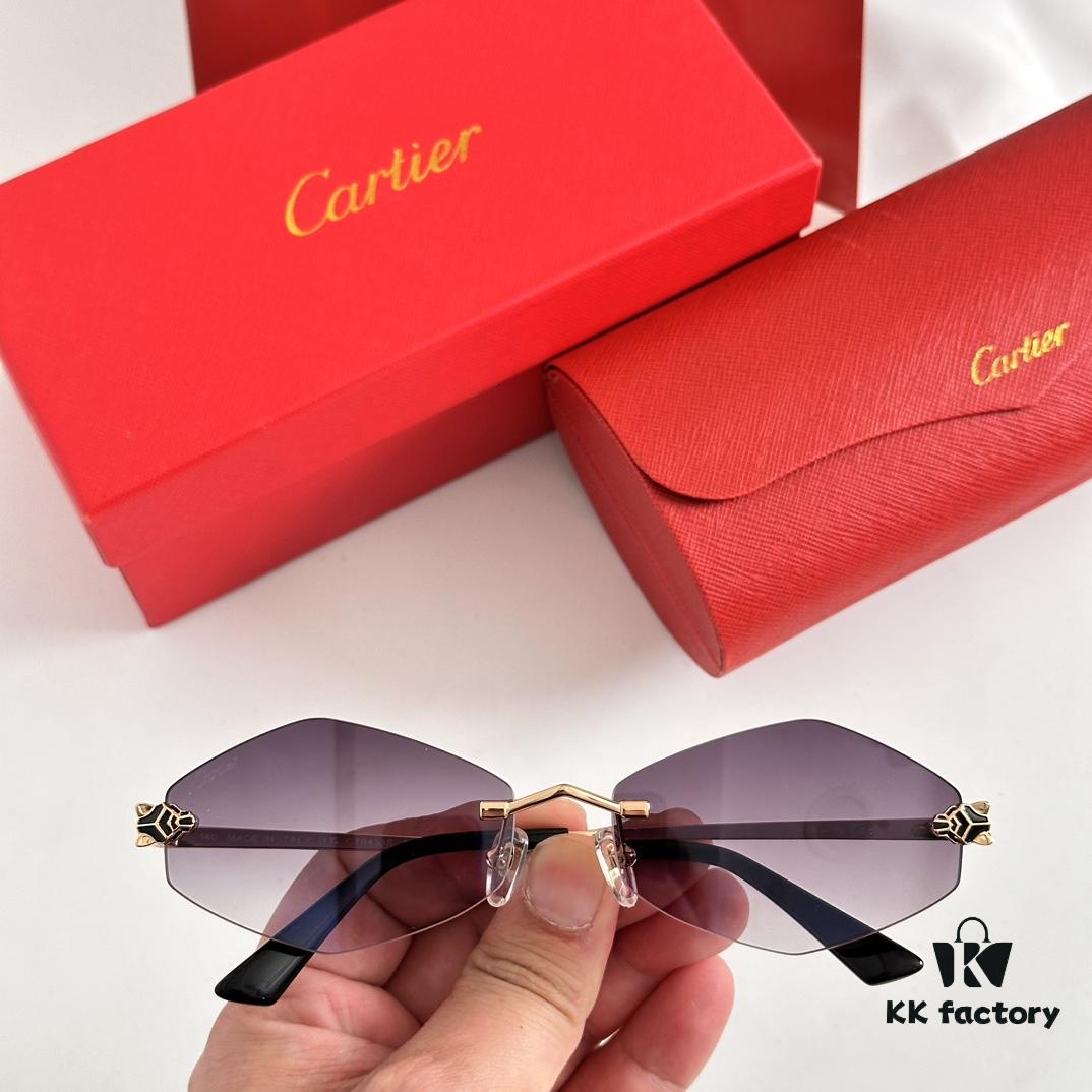 Authentic Version Arrived, Original Zeiss Dual-Tone Lenses, Cartier CT0433S, Size 55-22-140, Almond-Shaped Frame, Polished Gold Finish, Cheetah Sunglasses