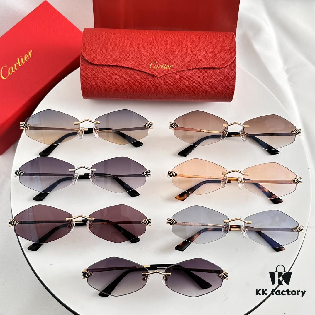 Authentic Version Arrived, Original Zeiss Dual-Tone Lenses, Cartier CT0433S, Size 55-22-140, Almond-Shaped Frame, Polished Gold Finish, Cheetah Sunglasses