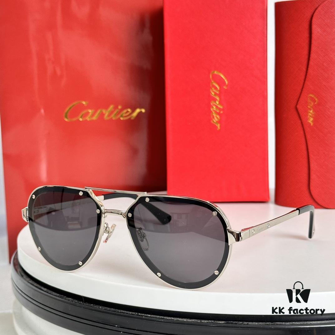 Cartier CT0195S High-Quality Men's and Women's Classic Aviator Sunglasses with Pioneering Logo Detail on Lenses and Screws