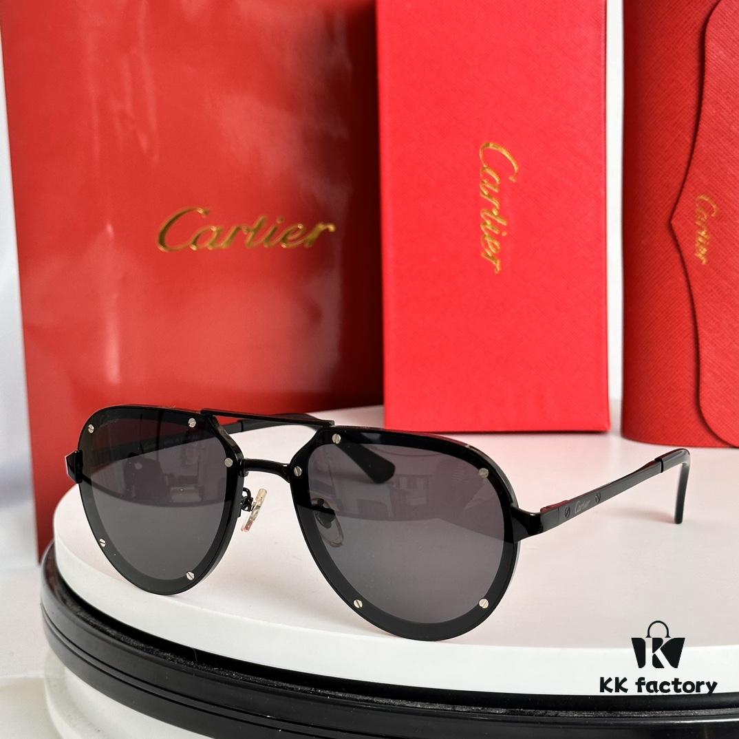 Cartier CT0195S High-Quality Men's and Women's Classic Aviator Sunglasses with Pioneering Logo Detail on Lenses and Screws