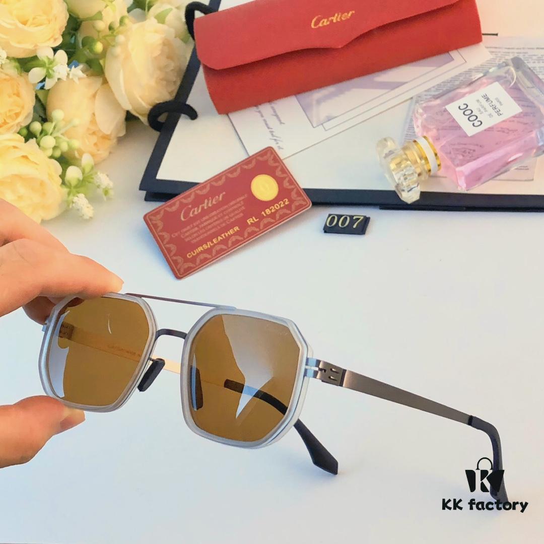 Cartier New Fashion Sunglasses Metal Oversized Frame Unisex Driving Glasses Trendy European and American Influencer Style Shades