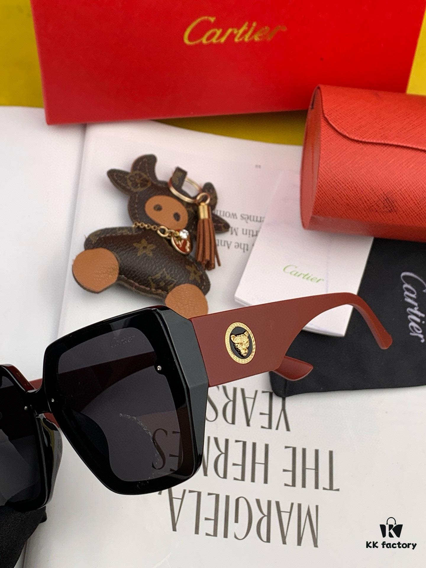 Cartier 2024 New Women's Sunglasses, K0200 Model, Classic Frame Design, Elegant and Stylish