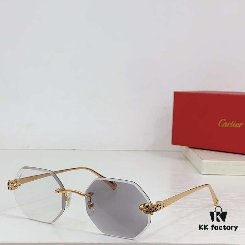 Cartier MOD: CT0585S Size: 56□14-143 Photochromic Lens Eyewear Sunglasses